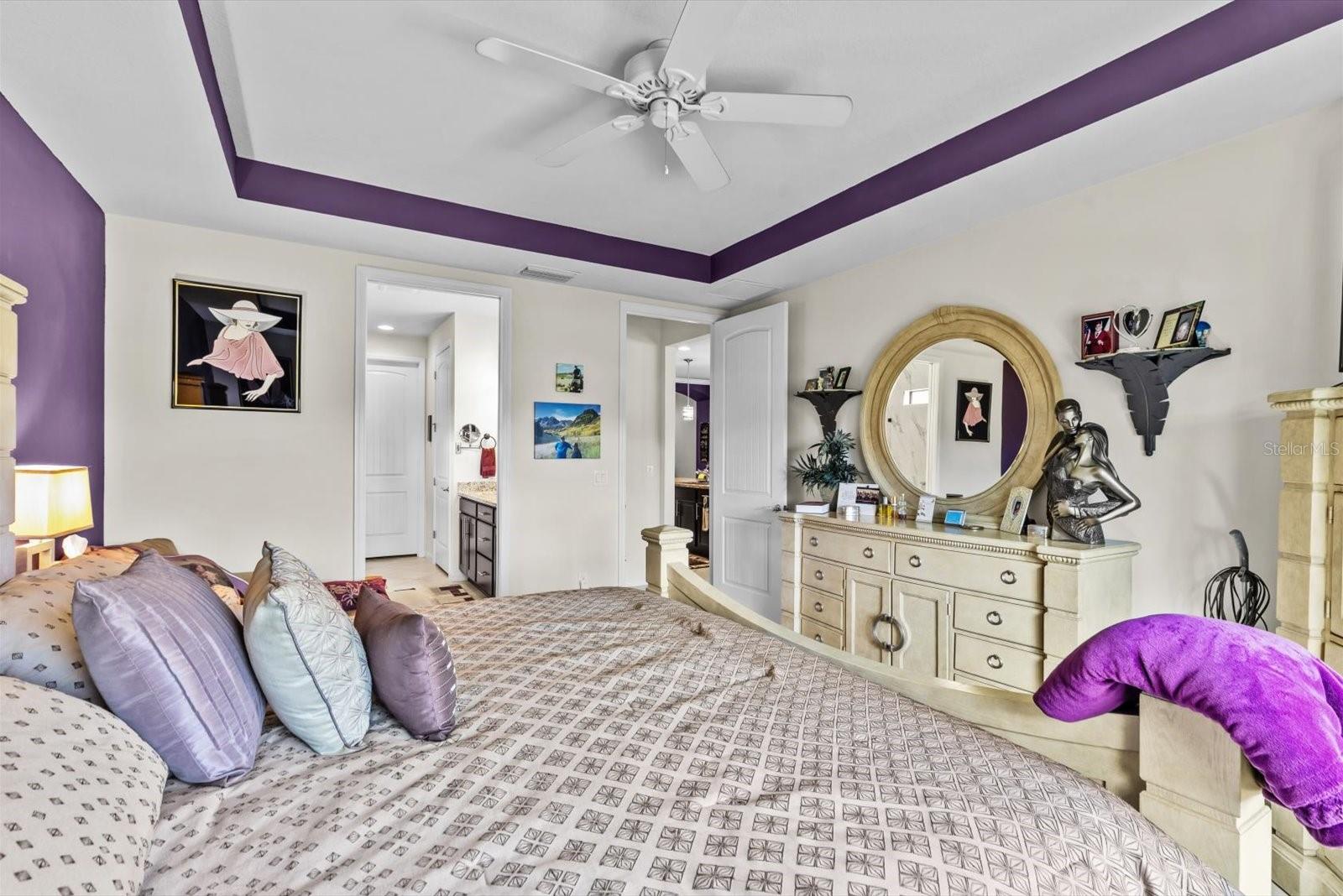 Image 16 of 45 For 5086 Pendelton Square