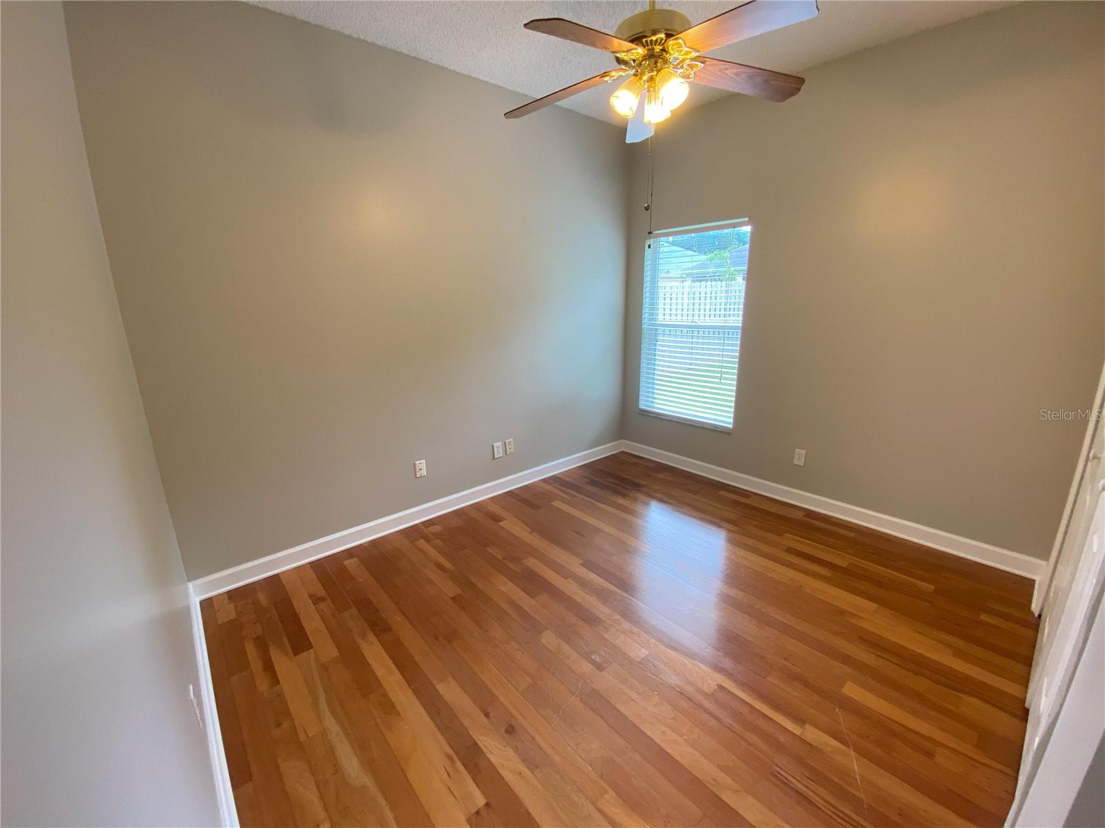 Image 18 of 26 For 2942 Oak Hammock Court
