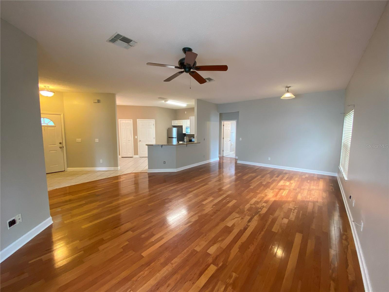 Image 3 of 26 For 2942 Oak Hammock Court