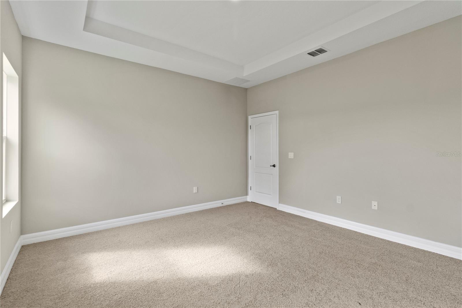 Image 25 of 29 For 941 Belle Oak Drive