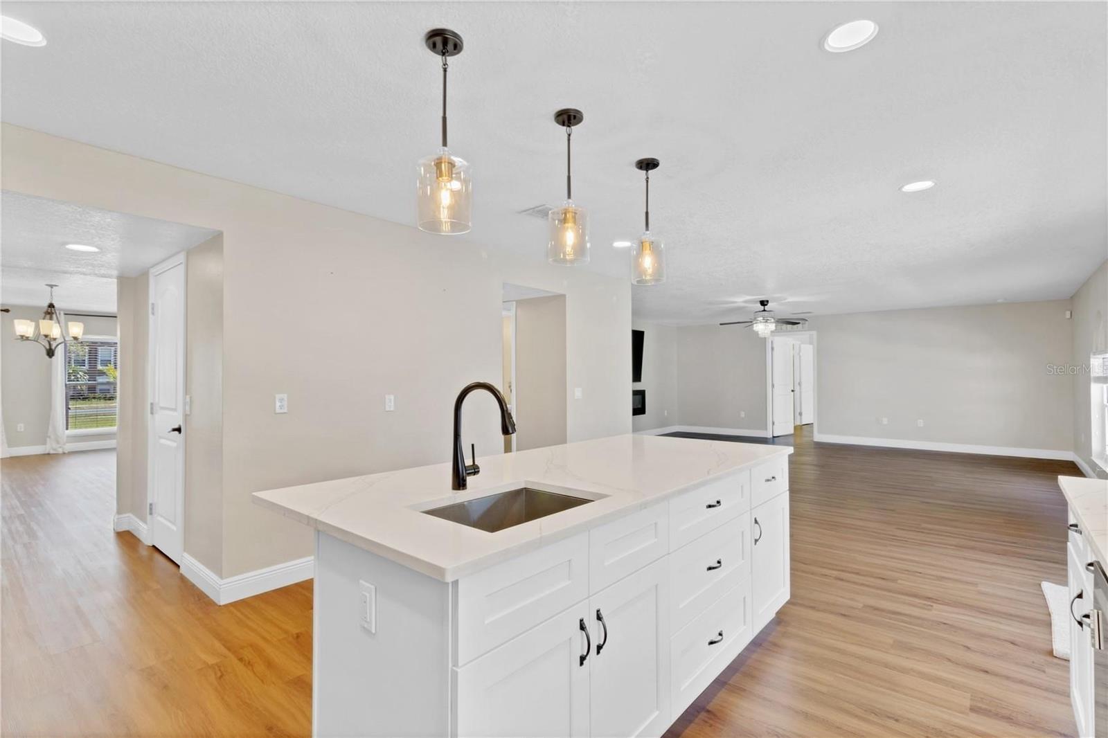 Image 10 of 53 For 1705 Ridgemoor Drive