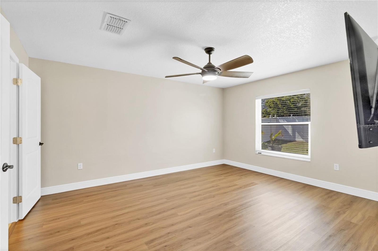 Image 13 of 53 For 1705 Ridgemoor Drive