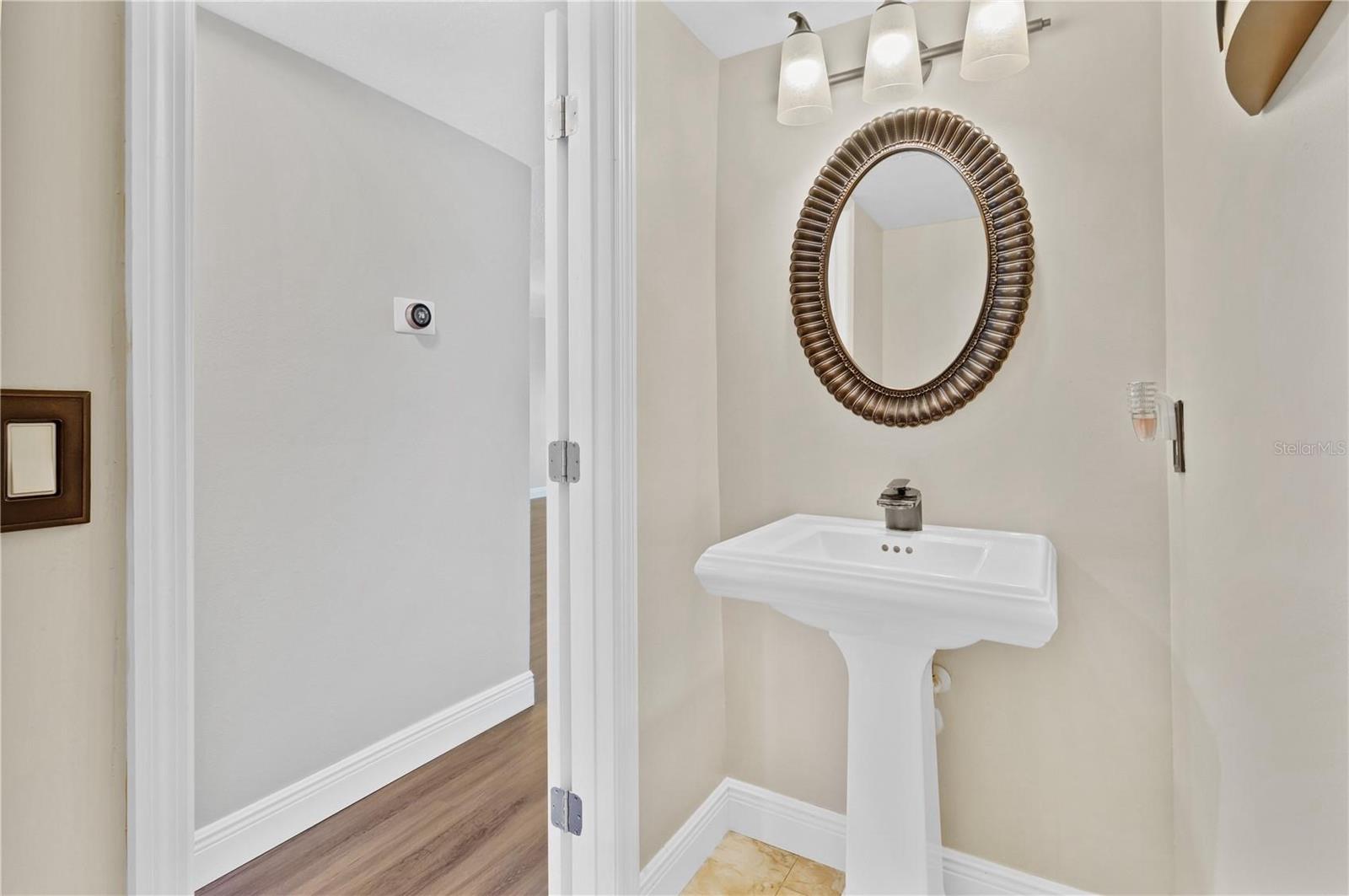 Image 18 of 53 For 1705 Ridgemoor Drive