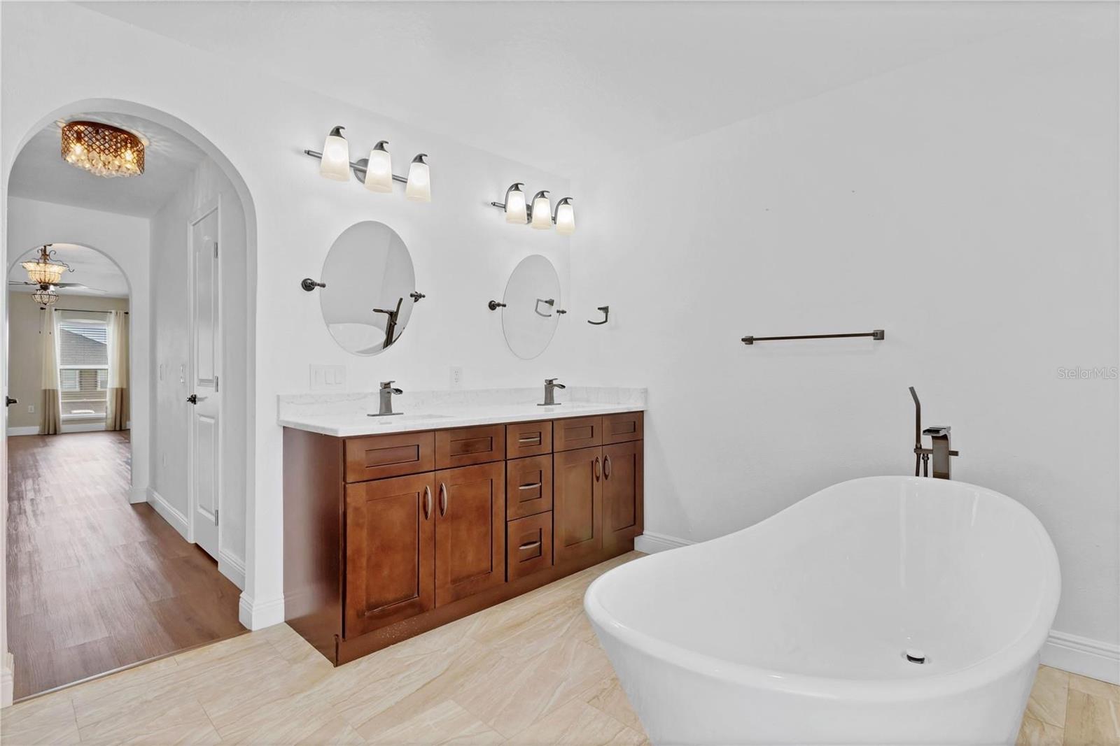 Image 39 of 53 For 1705 Ridgemoor Drive