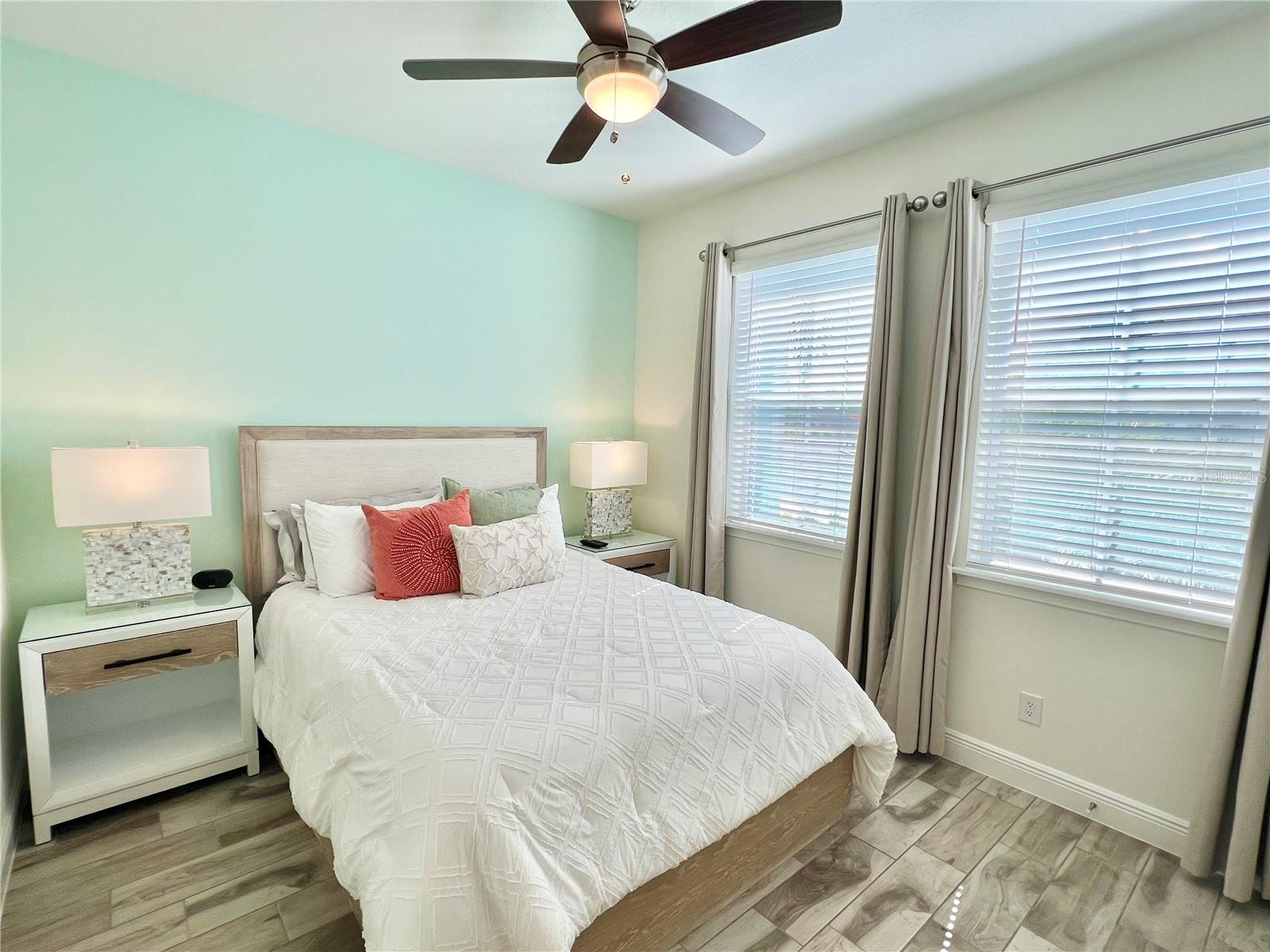 Image 21 of 87 For 8139 Coconut Place