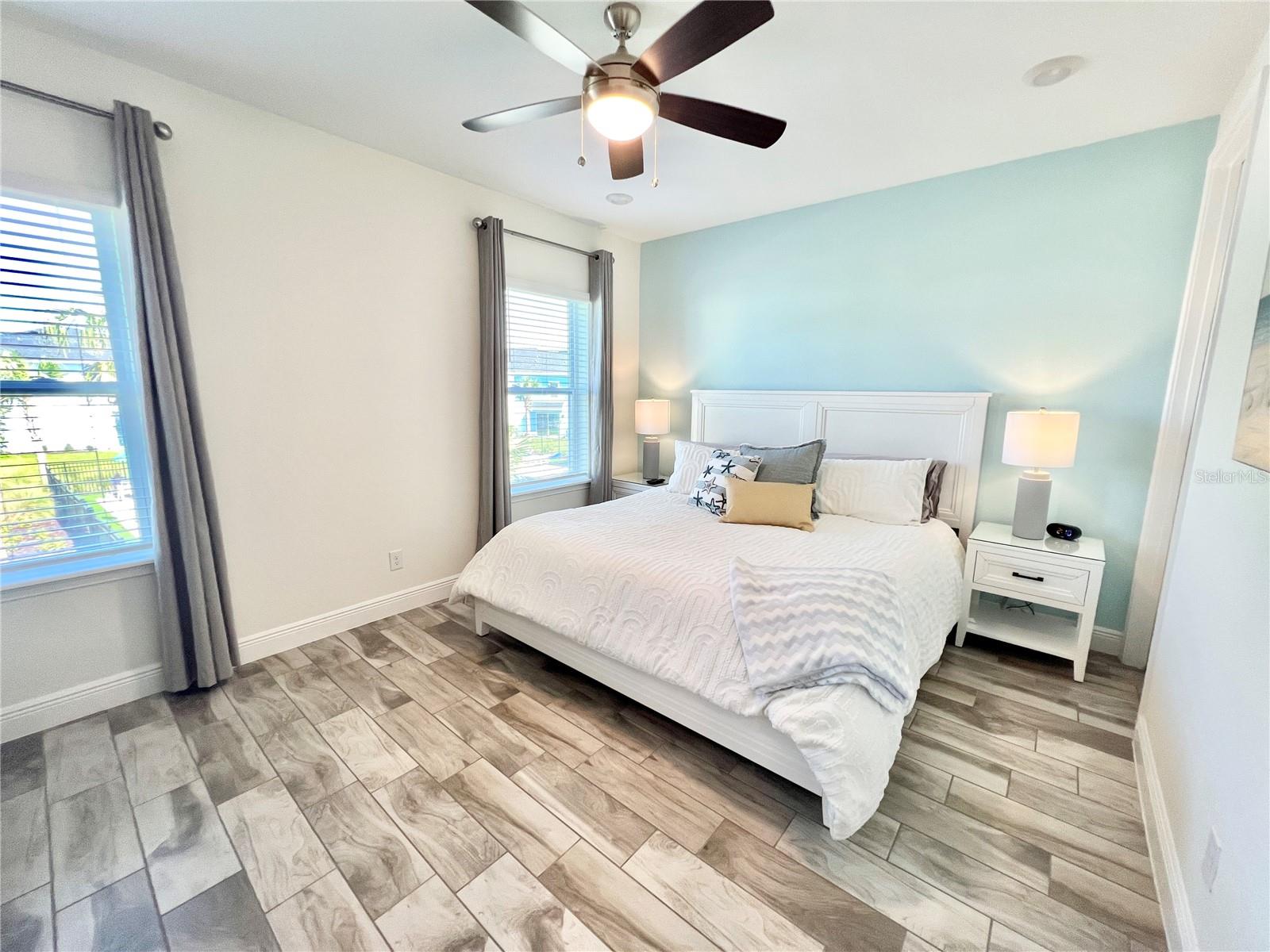 Image 27 of 87 For 8139 Coconut Place