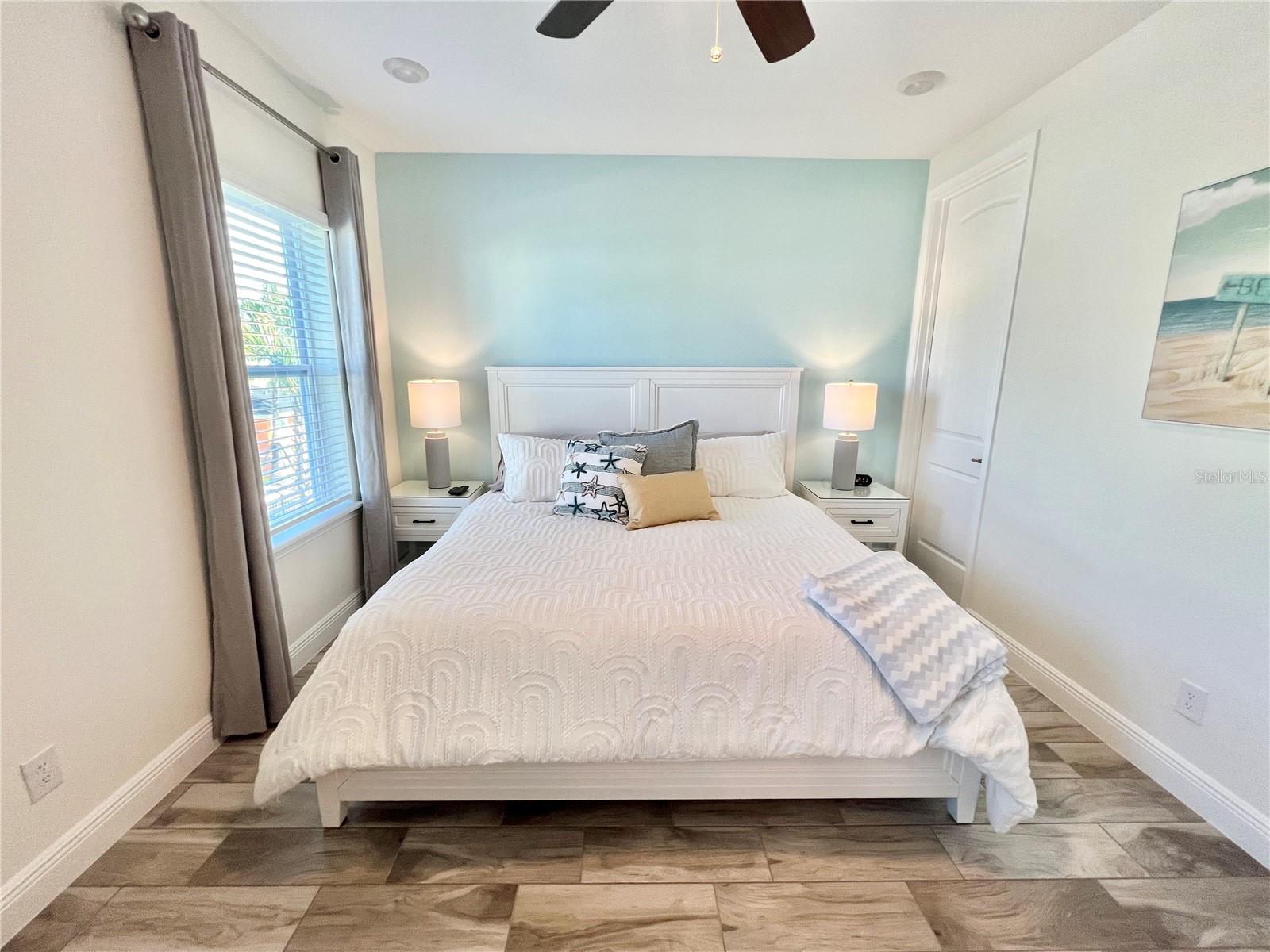 Image 28 of 87 For 8139 Coconut Place