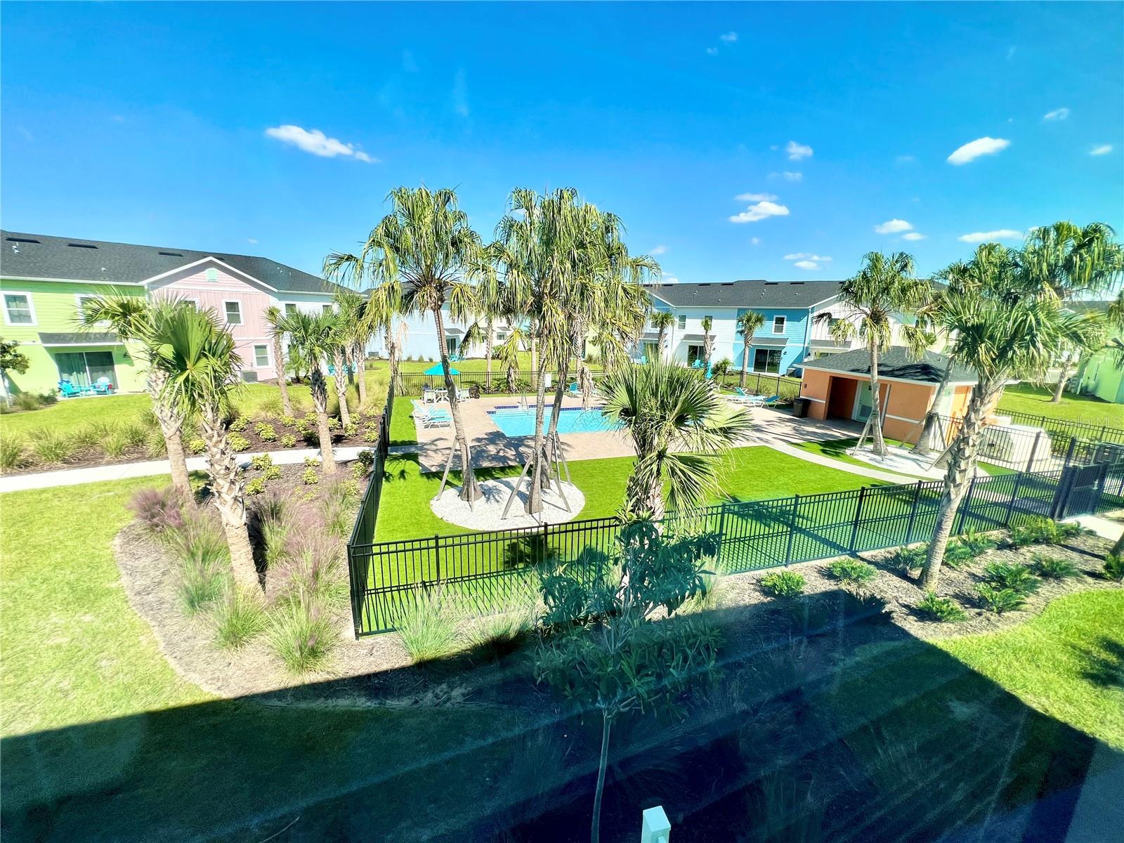 Image 32 of 87 For 8139 Coconut Place