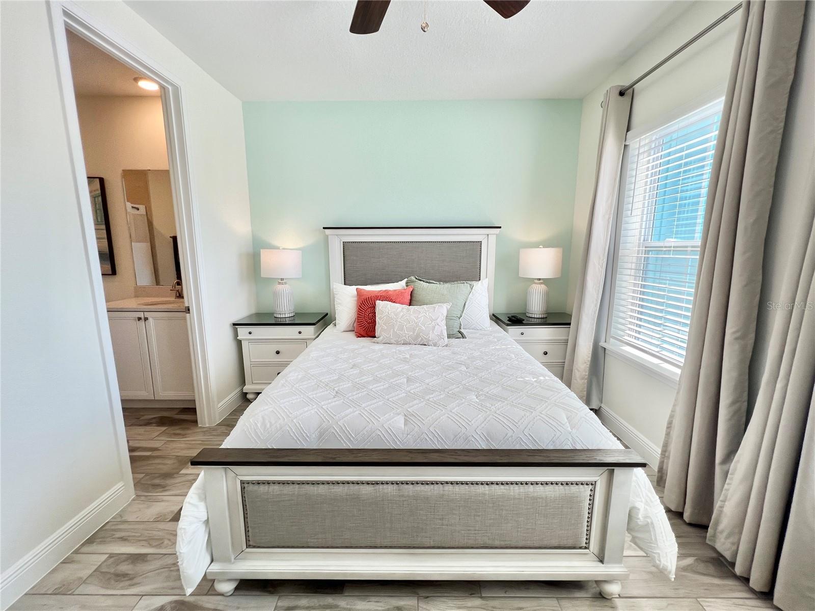 Image 38 of 87 For 8139 Coconut Place