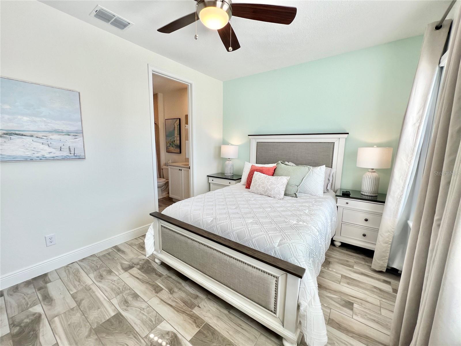 Image 39 of 87 For 8139 Coconut Place