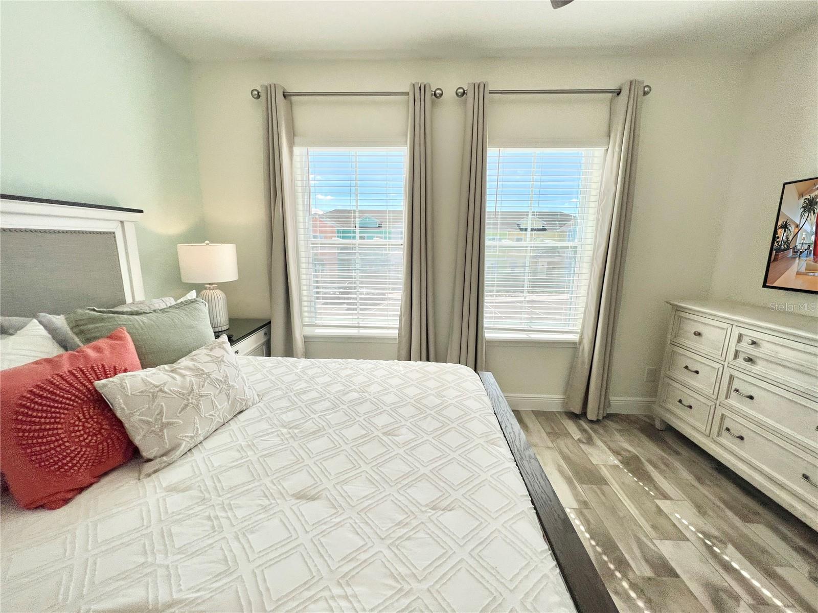 Image 42 of 87 For 8139 Coconut Place