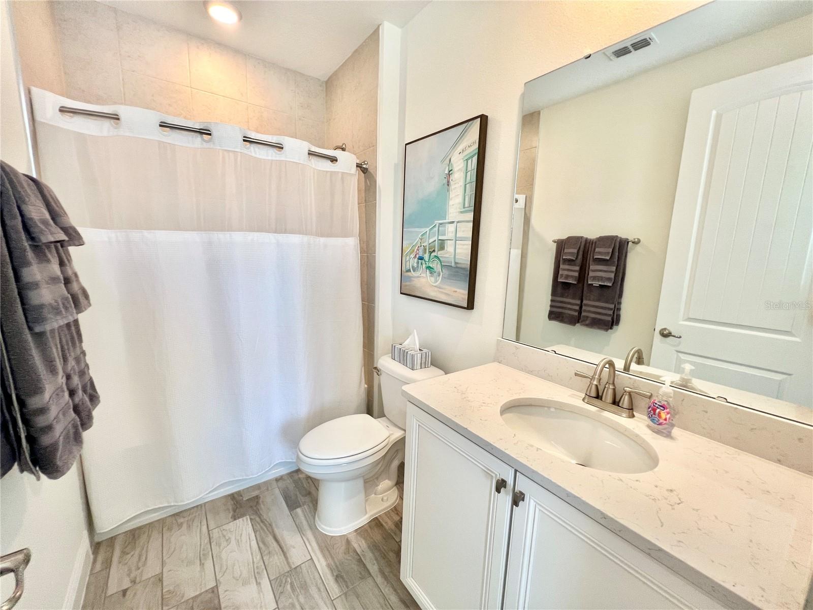 Image 43 of 87 For 8139 Coconut Place