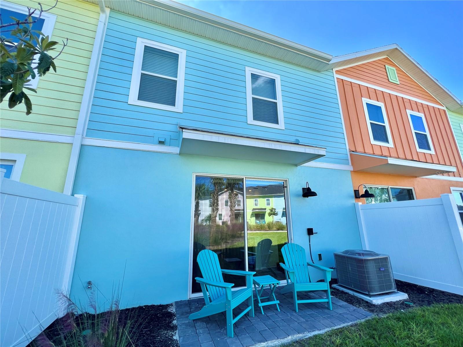 Image 53 of 87 For 8139 Coconut Place