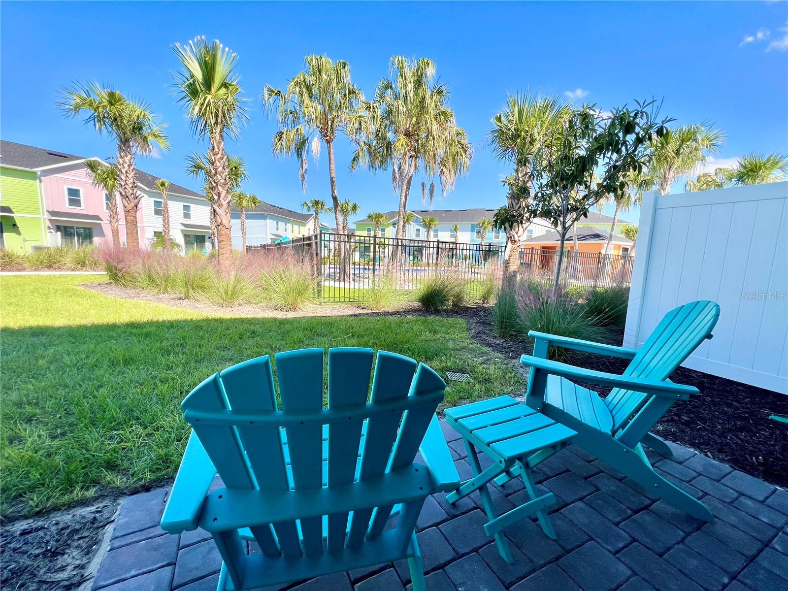 Image 7 of 87 For 8139 Coconut Place