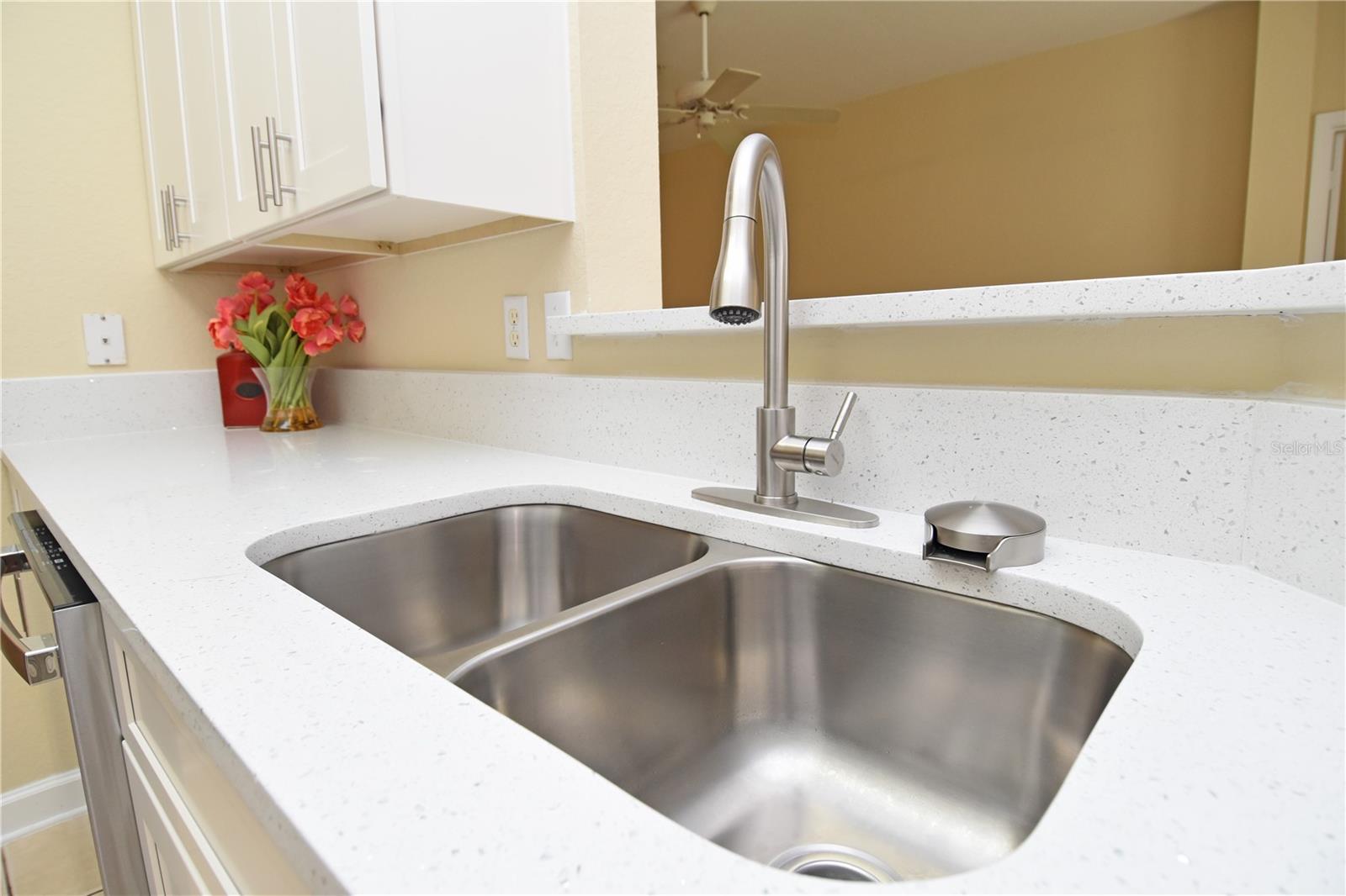 Image 4 of 22 For 6422 Agastia Court 103