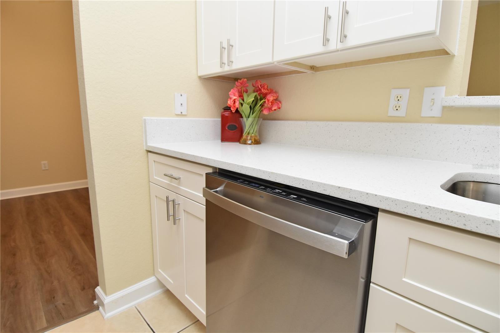 Image 5 of 22 For 6422 Agastia Court 103