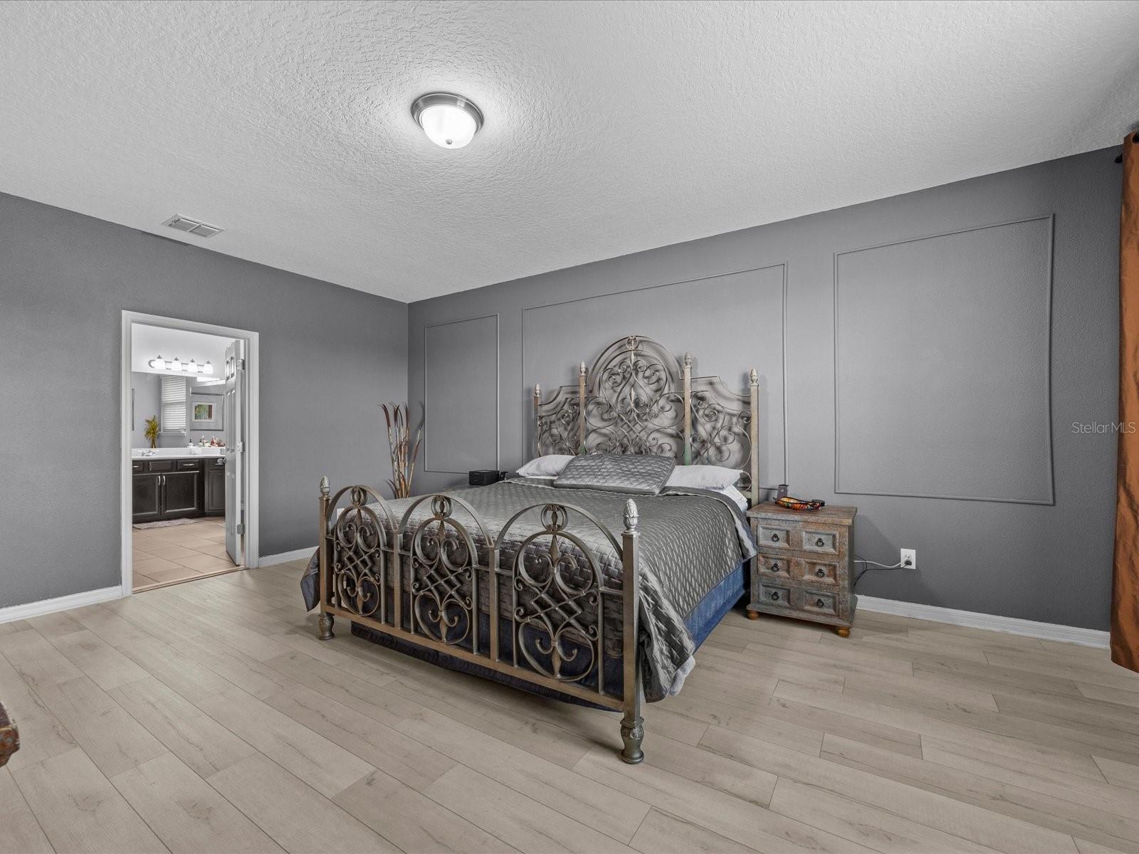Image 39 of 64 For 2357 Bellefield Cove
