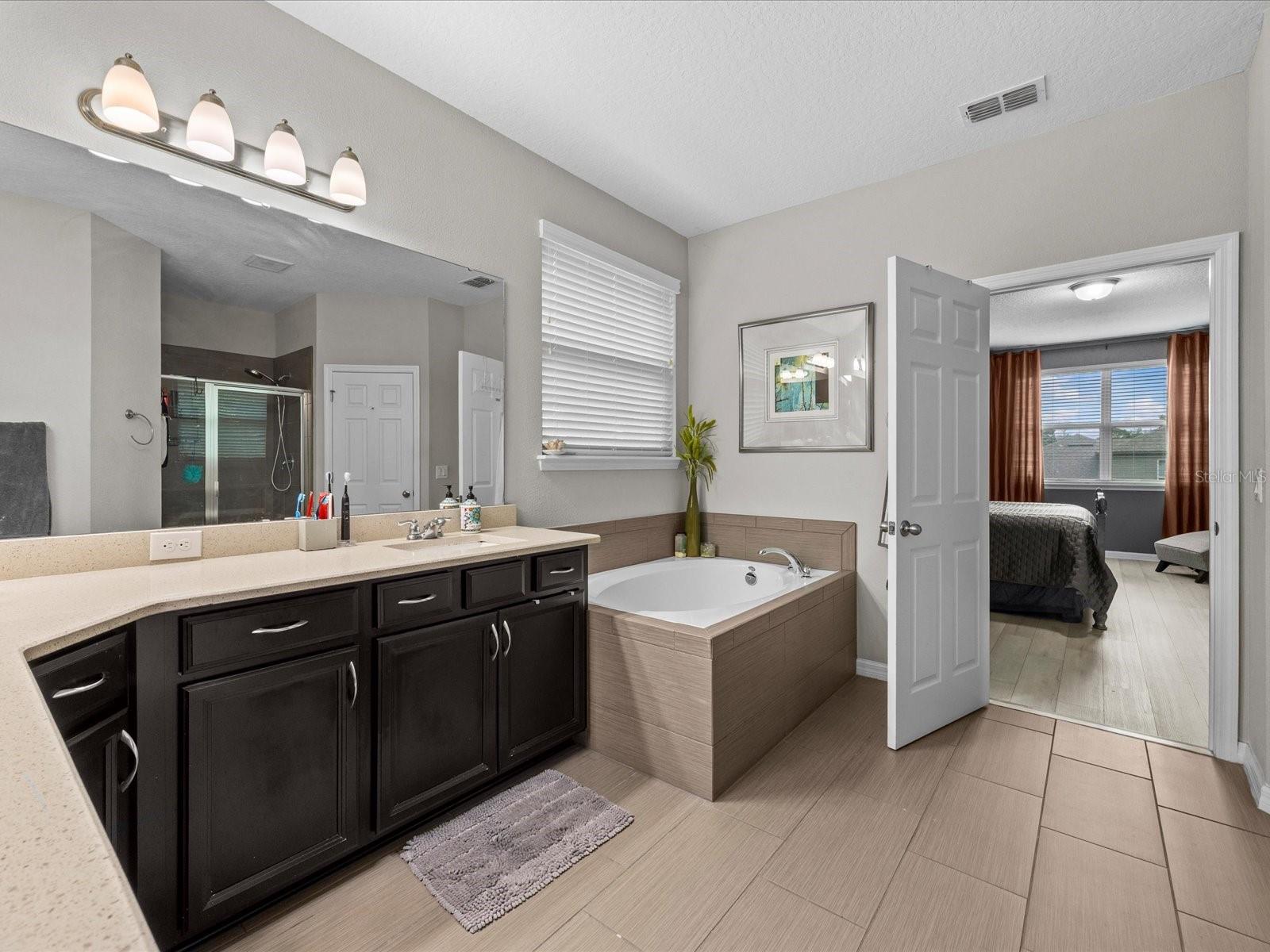 Image 41 of 64 For 2357 Bellefield Cove