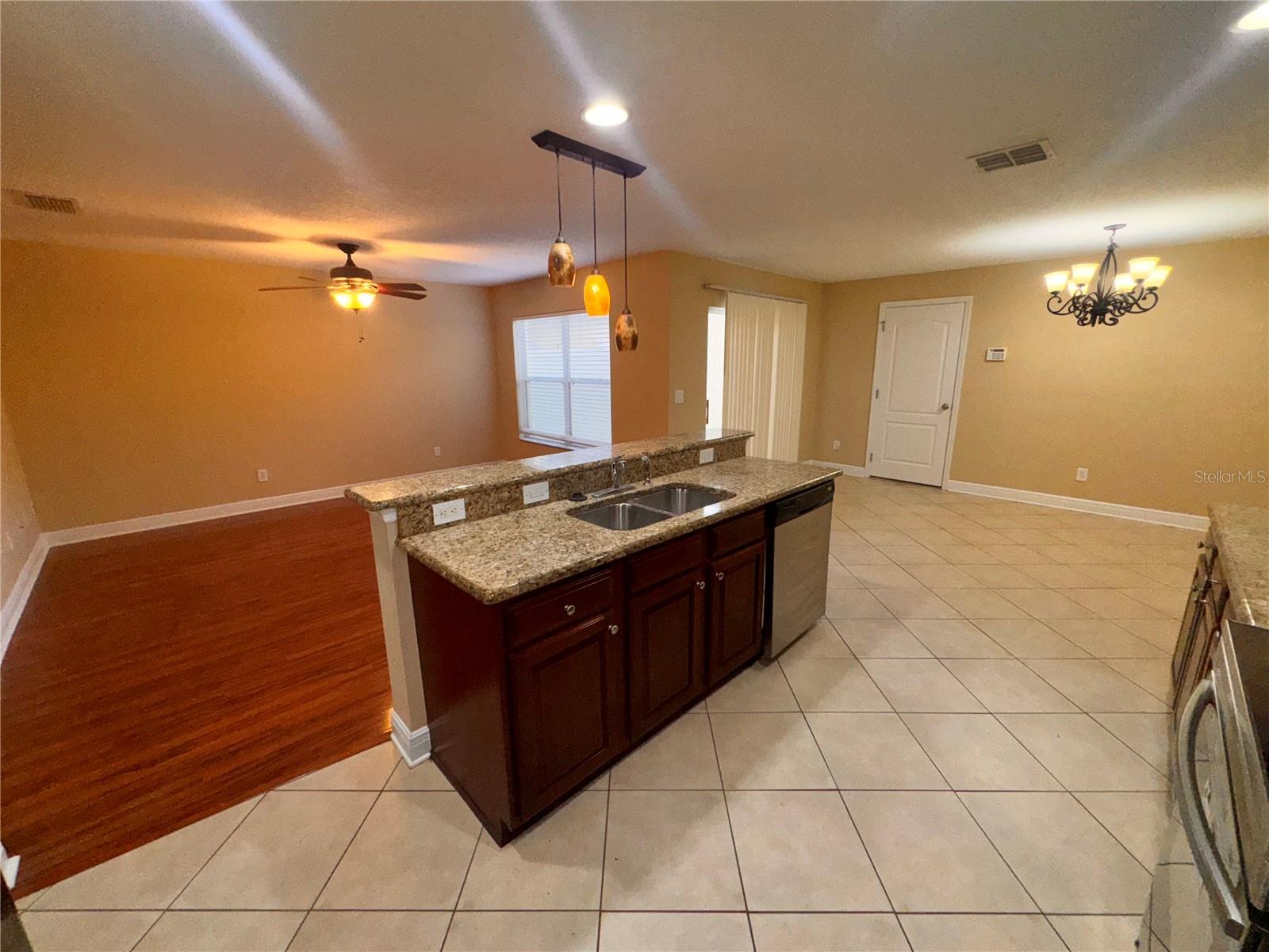 Image 11 of 28 For 2565 Abey Blanco Drive