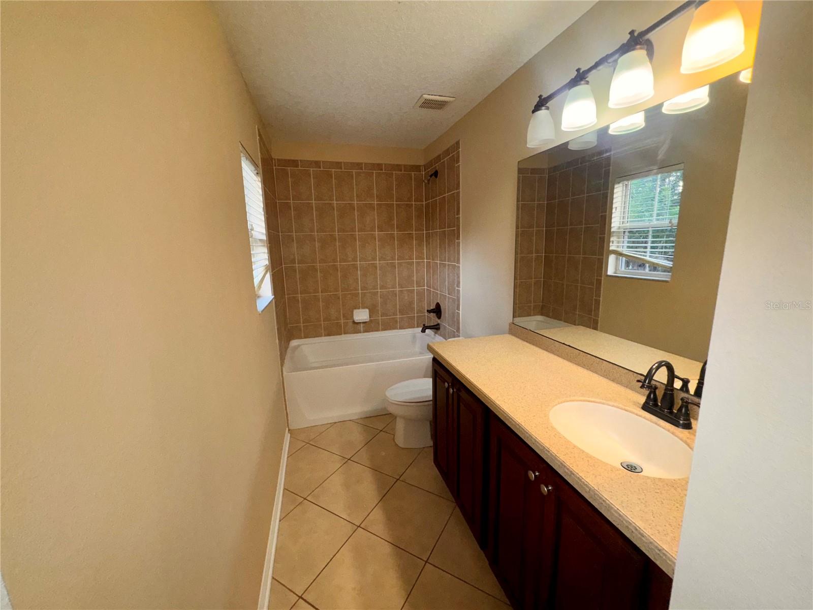 Image 22 of 28 For 2565 Abey Blanco Drive