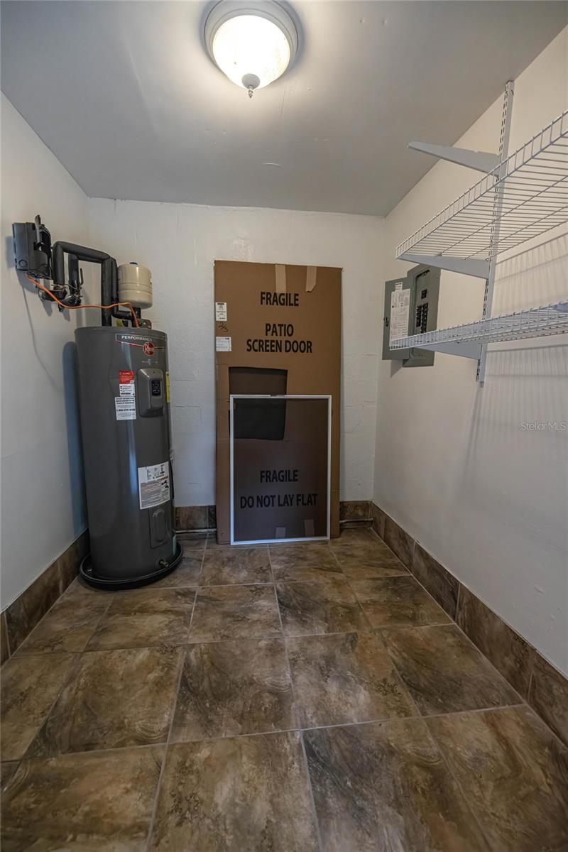 Image 17 of 18 For 740 Fairfield Drive