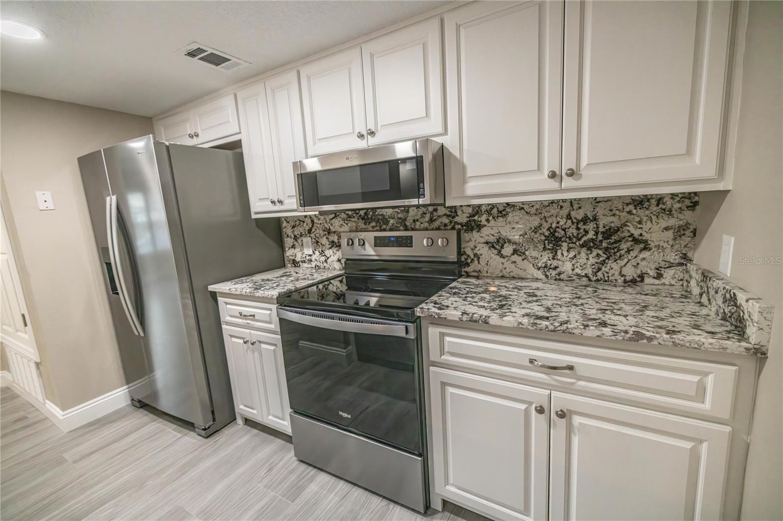 Image 8 of 18 For 740 Fairfield Drive