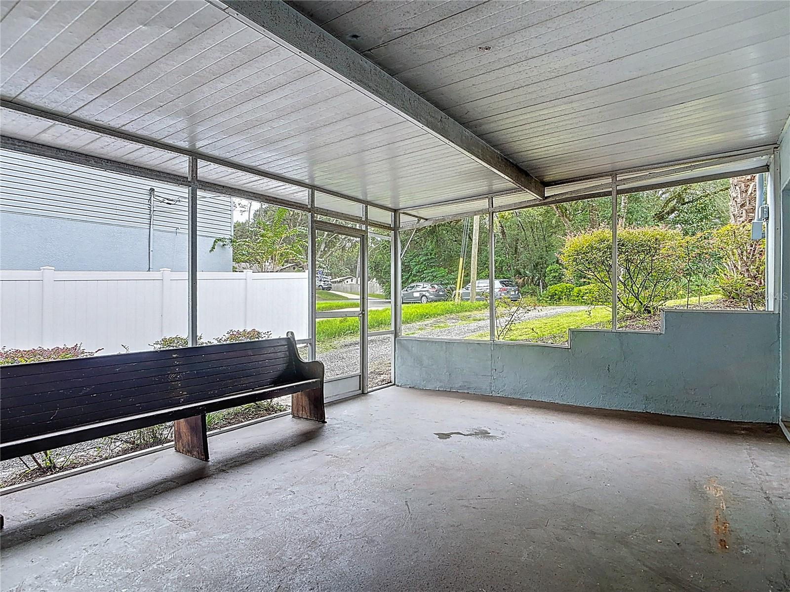 Image 42 of 60 For 2094 Penn Drive