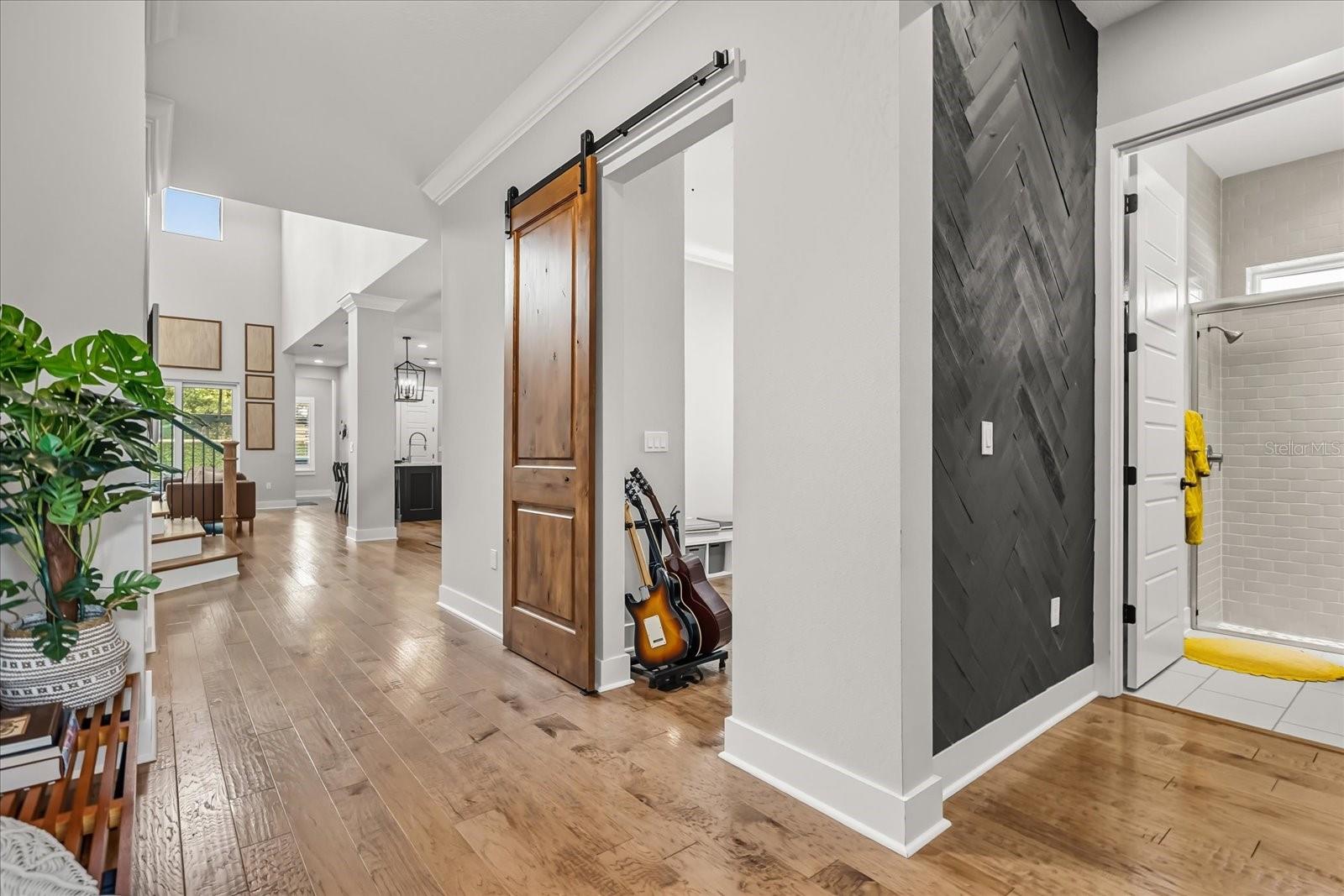 Image 32 of 50 For 1306 Lindenwood Lane