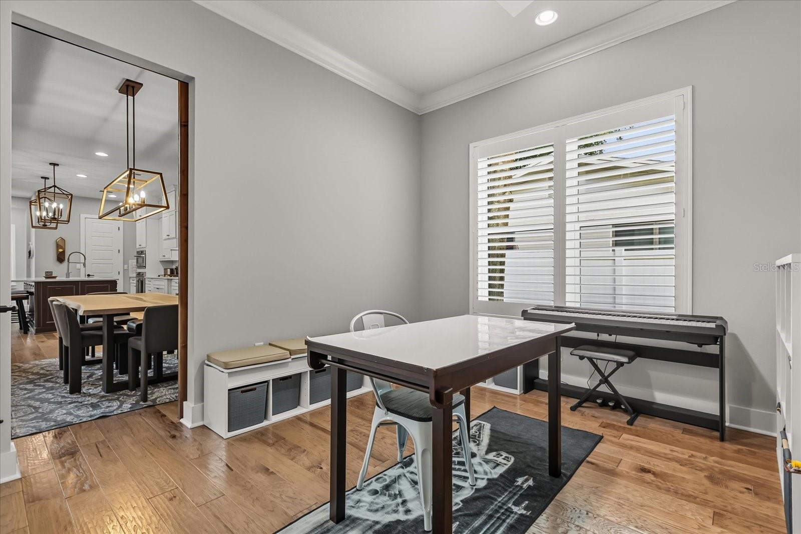 Image 33 of 50 For 1306 Lindenwood Lane