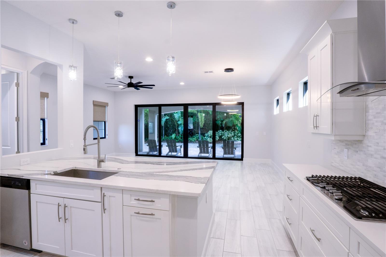 Image 11 of 45 For 7665 Toscana Boulevard