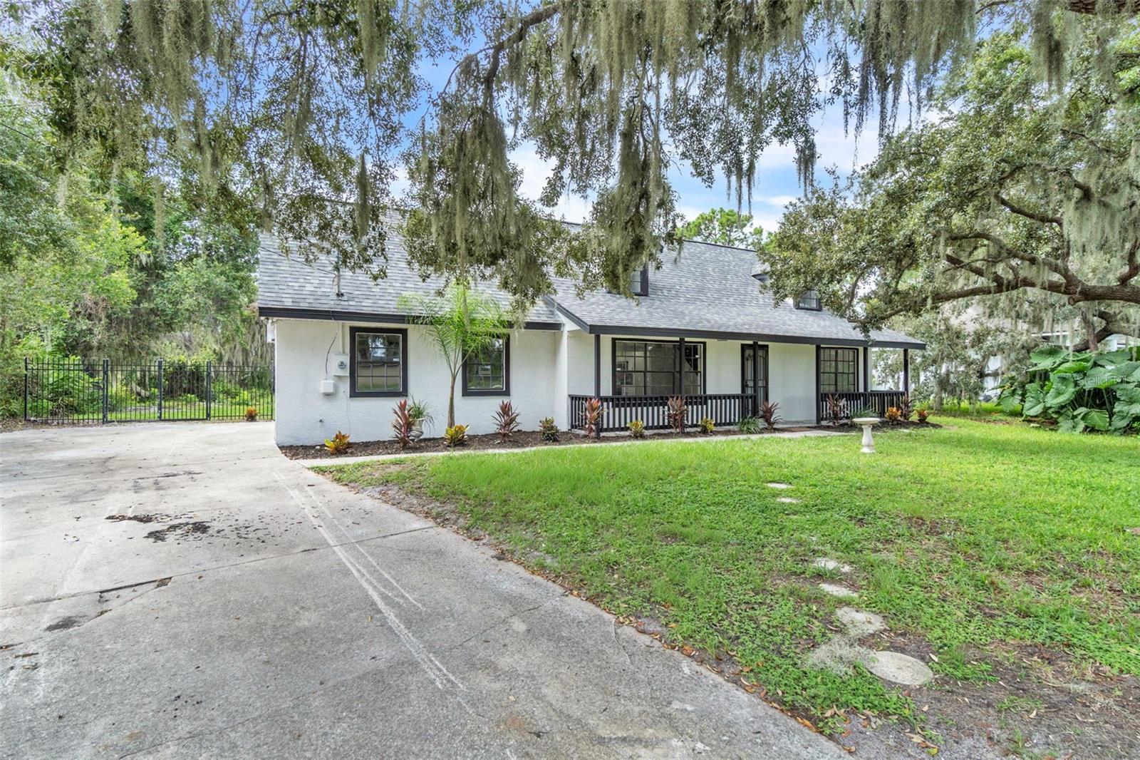Image 2 of 46 For 2501 India Blvd