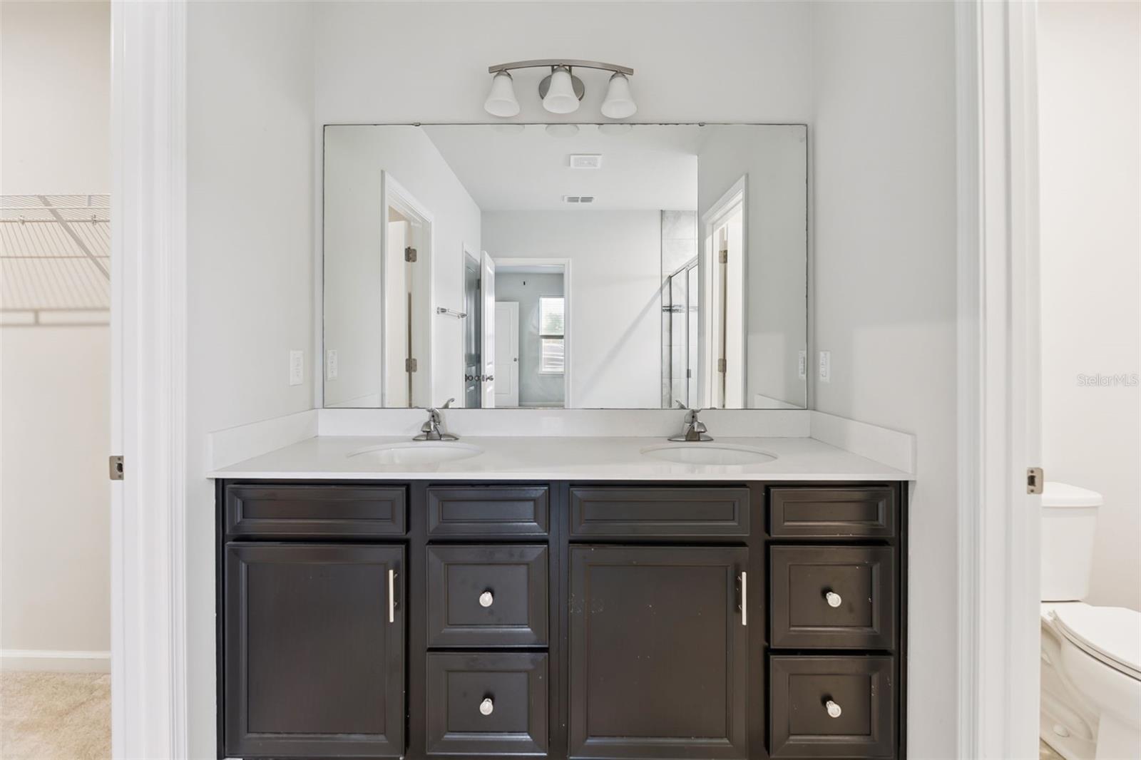 Image 10 of 27 For 3112 St Charles Place