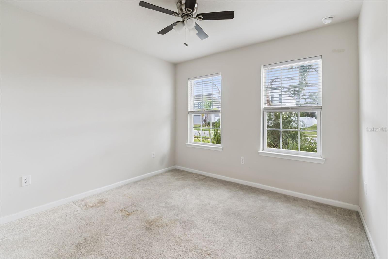 Image 13 of 27 For 3112 St Charles Place