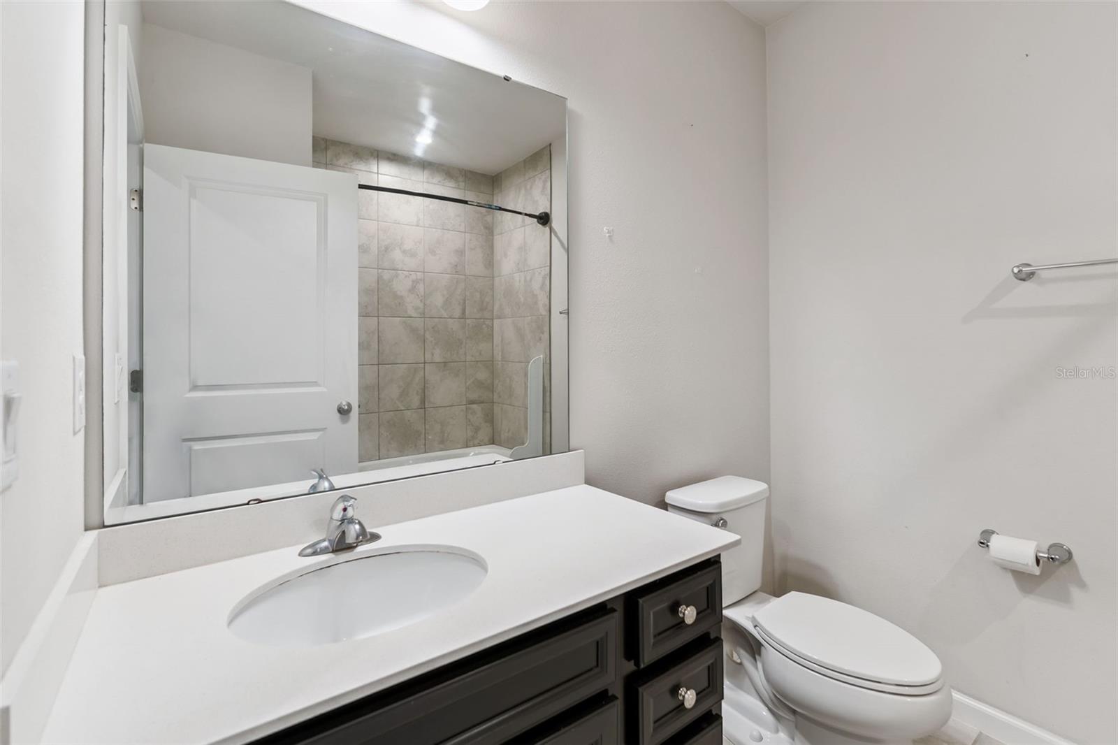 Image 15 of 27 For 3112 St Charles Place