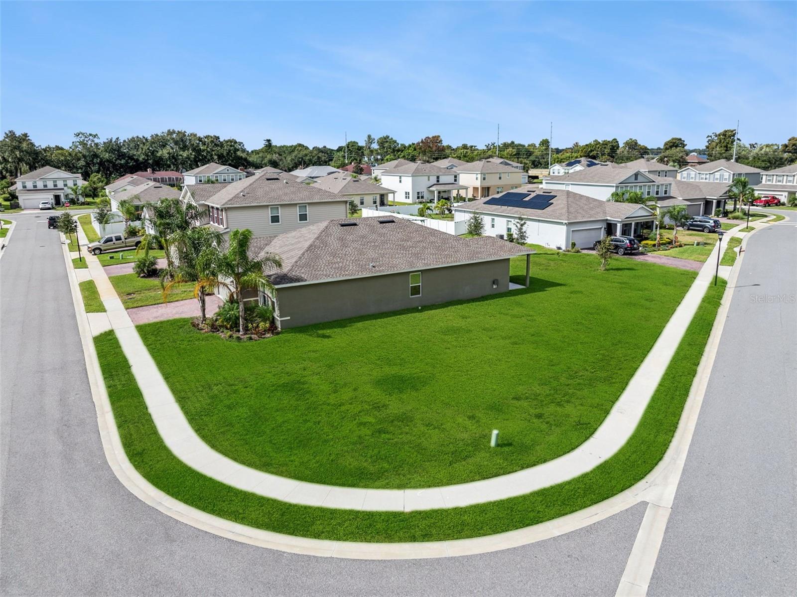 Image 24 of 27 For 3112 St Charles Place