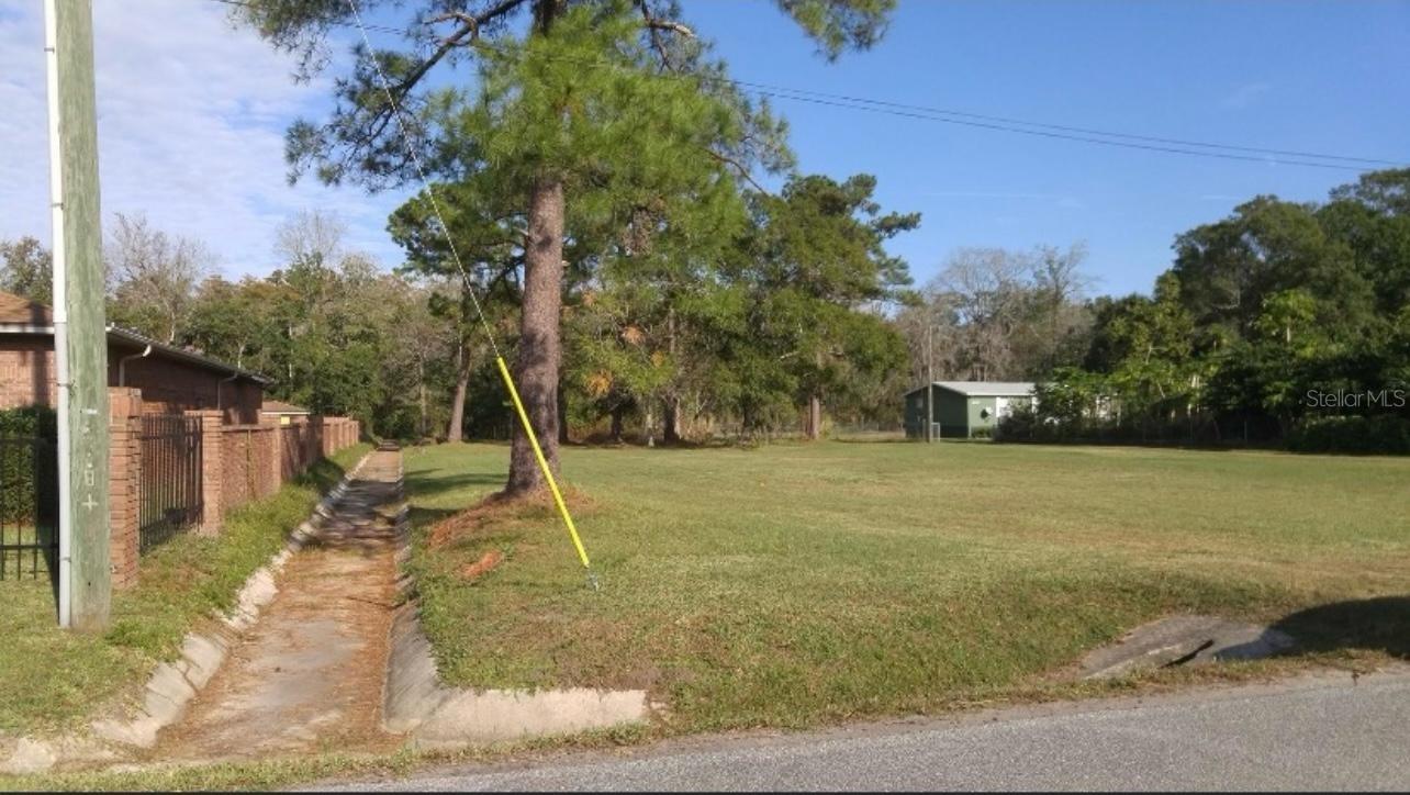 Image 9 of 10 For 5851 Cornelia Avenue