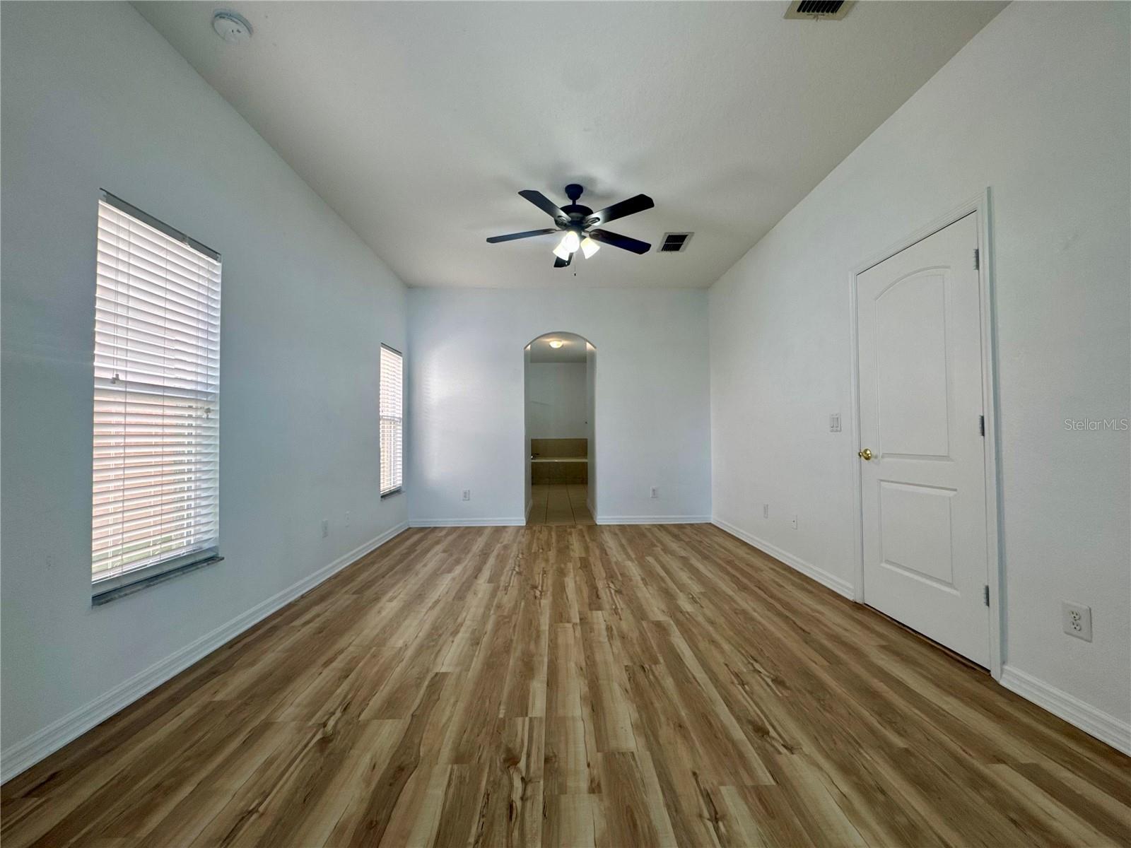 Image 12 of 42 For 16543 Cedar Run Drive