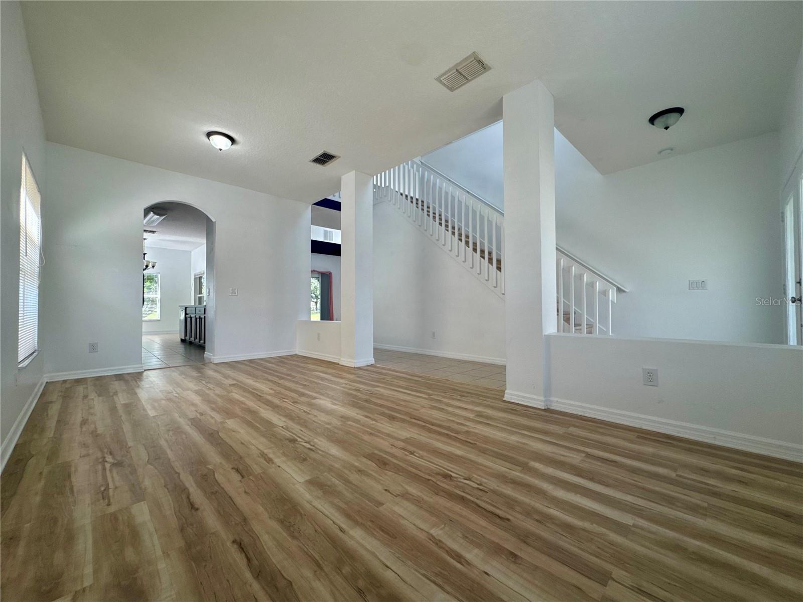 Image 4 of 42 For 16543 Cedar Run Drive