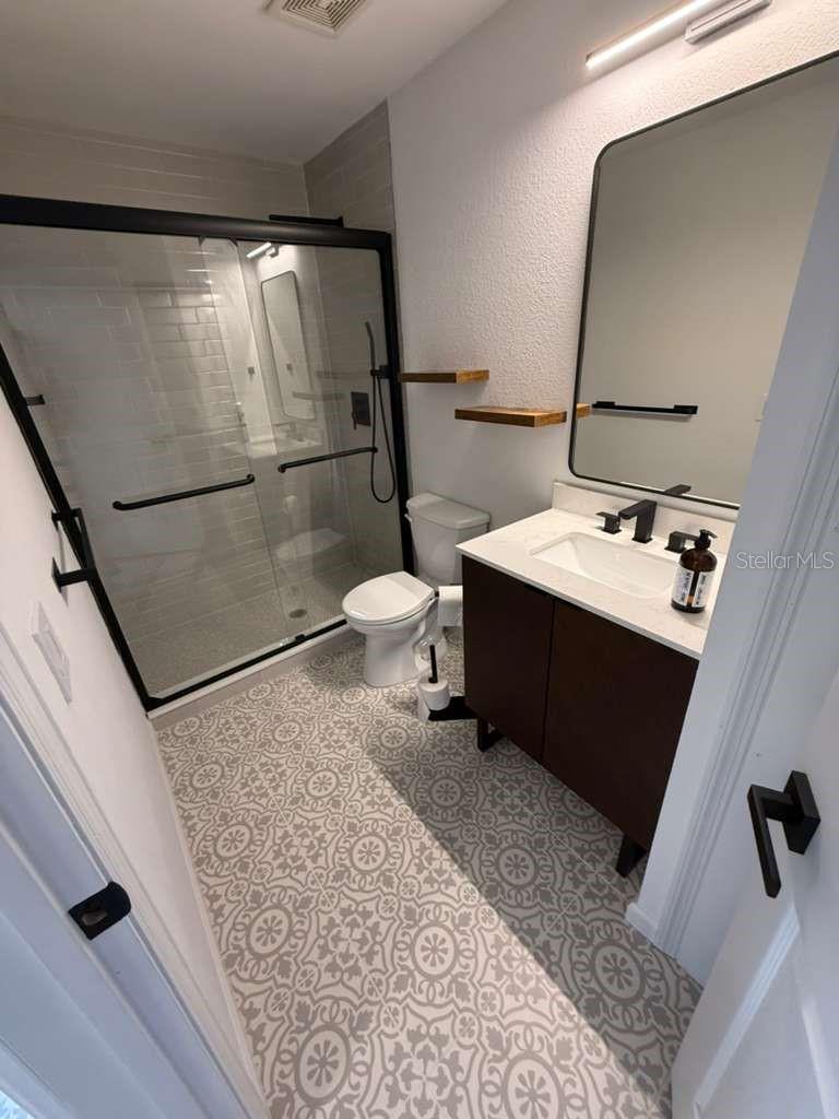 Image 12 of 17 For 2312 Fort King Street