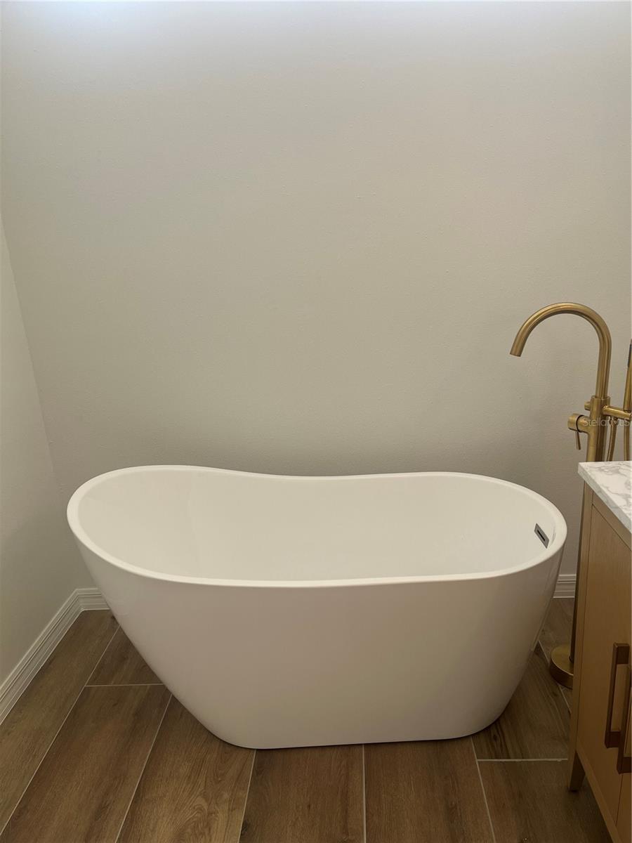 Image 18 of 59 For 8057 Marcella Drive
