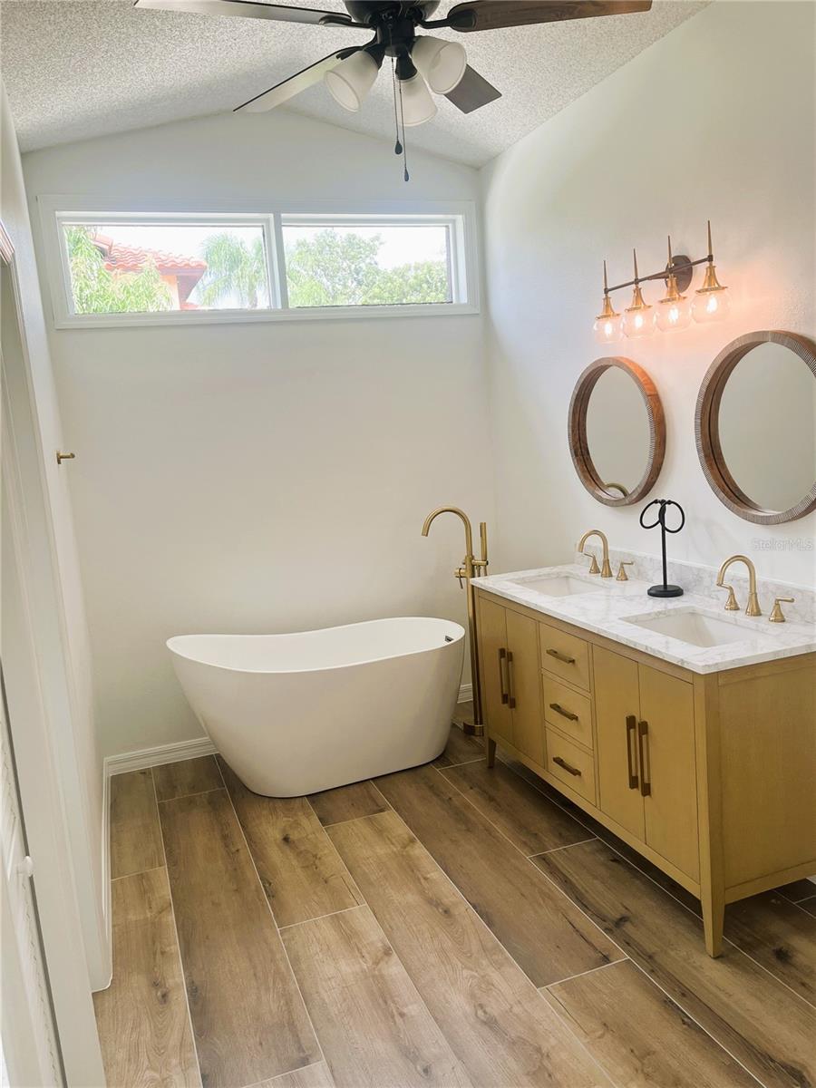 Image 19 of 59 For 8057 Marcella Drive