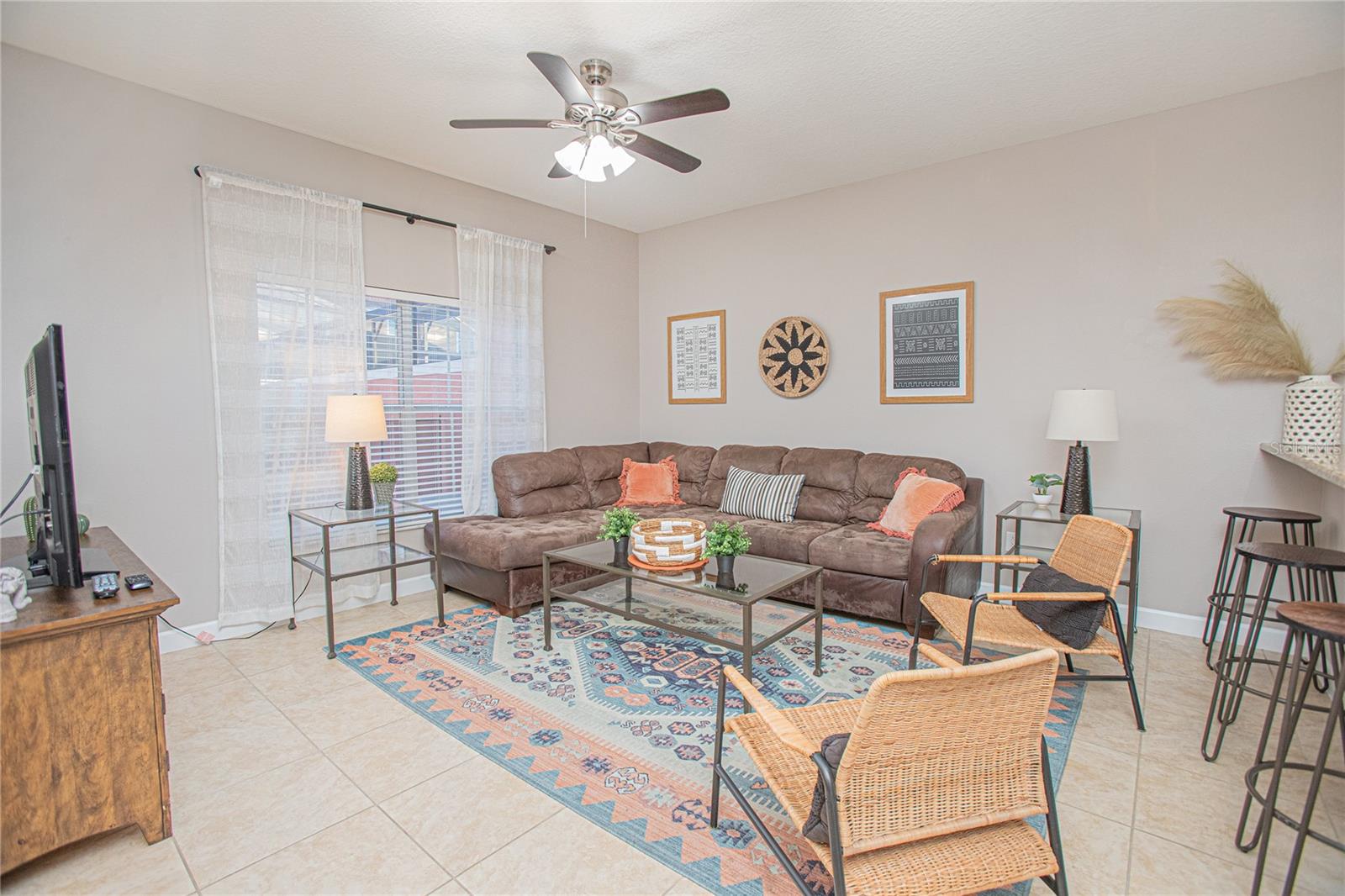 Image 10 of 39 For 8957 California Palm Road