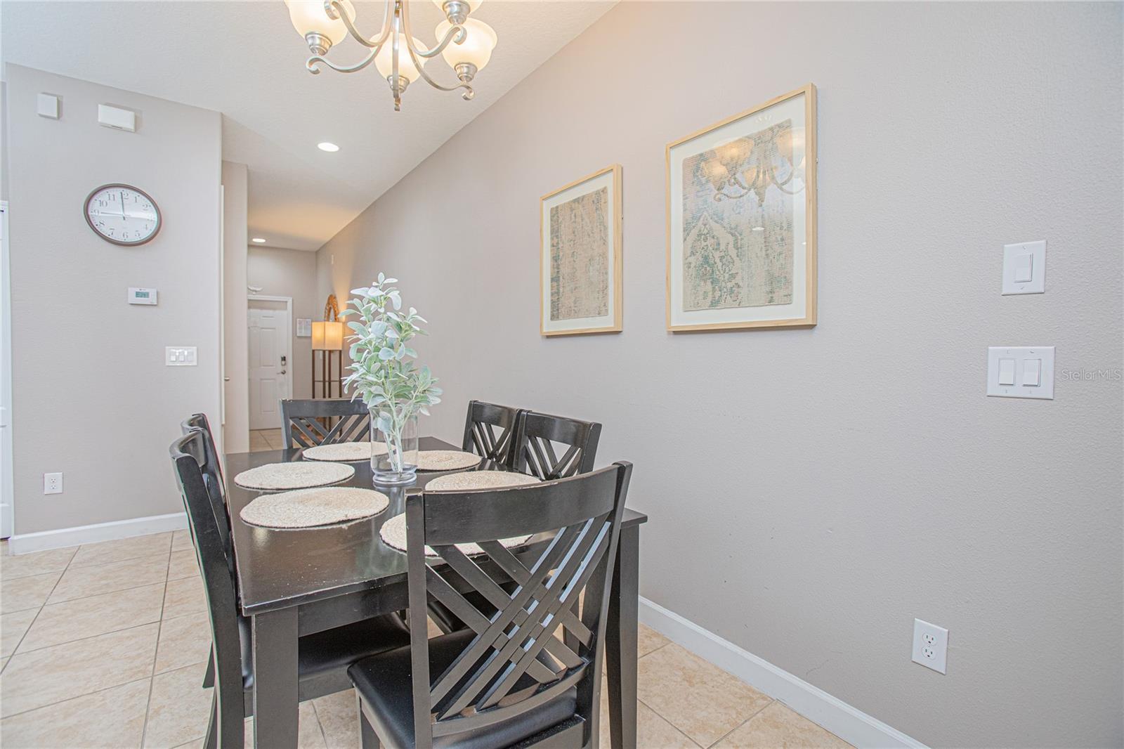 Image 12 of 39 For 8957 California Palm Road