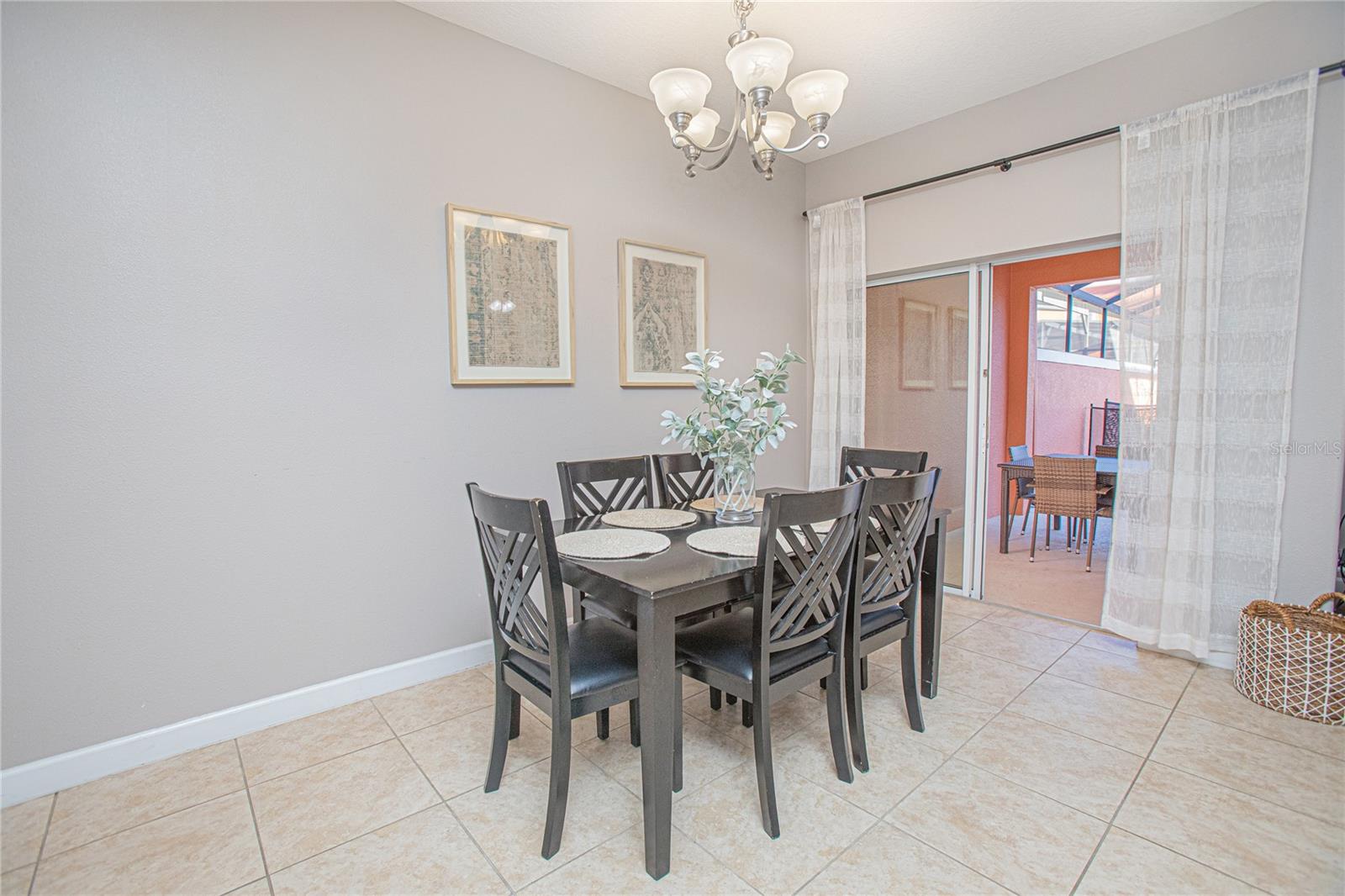 Image 13 of 39 For 8957 California Palm Road