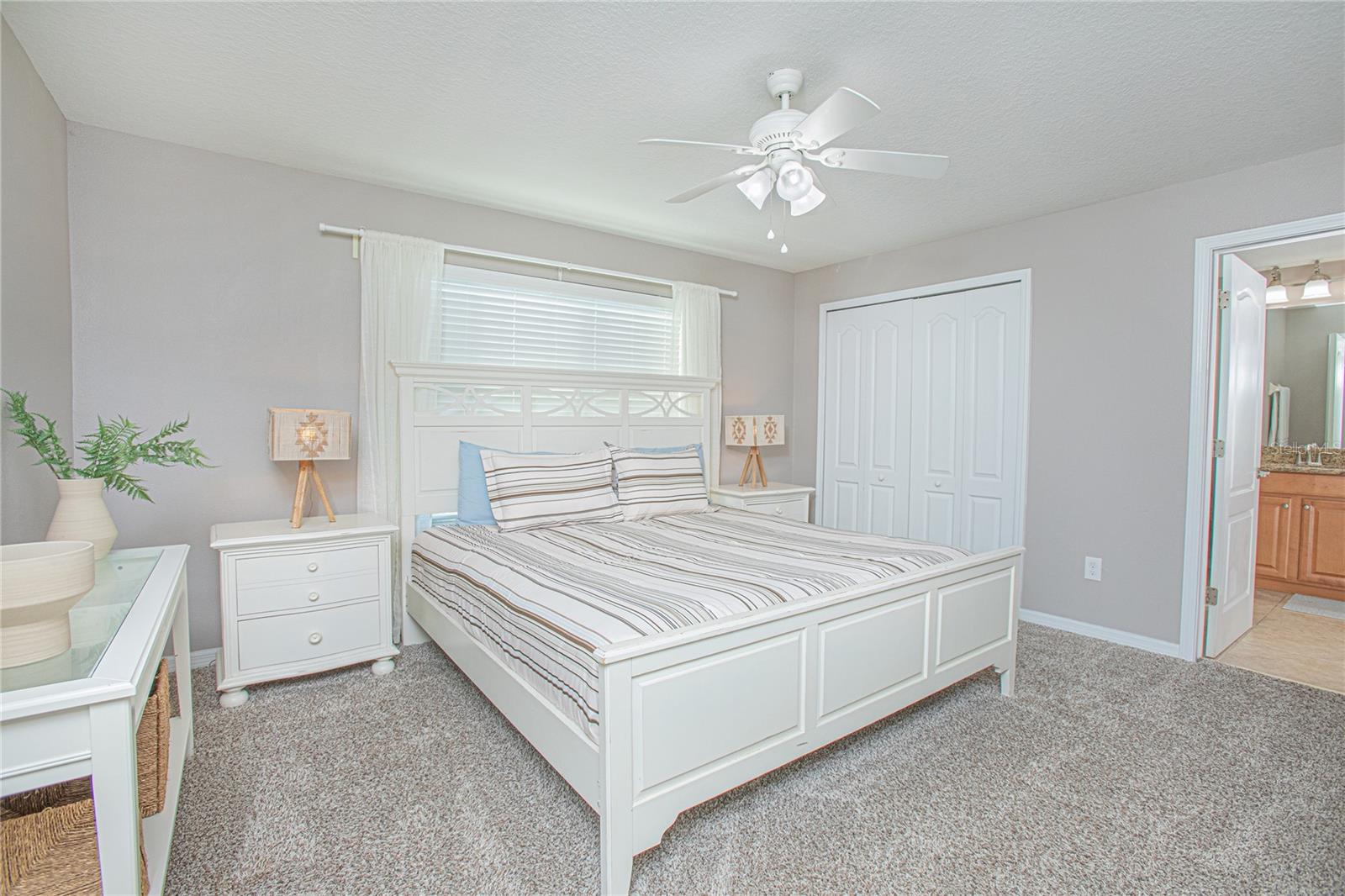 Image 17 of 39 For 8957 California Palm Road