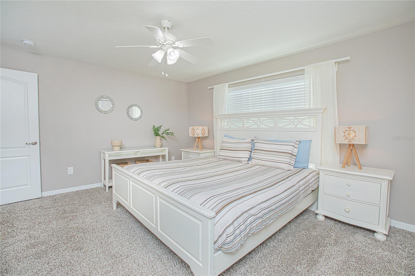 Image 19 of 39 For 8957 California Palm Road