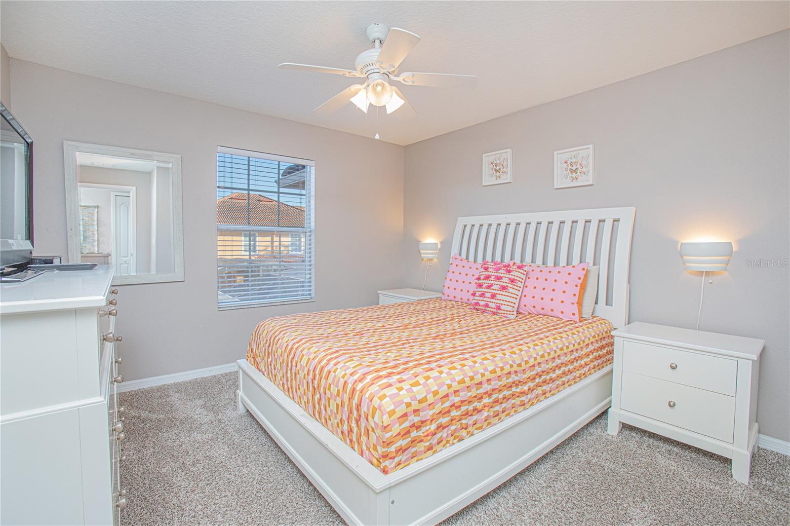 Image 21 of 39 For 8957 California Palm Road