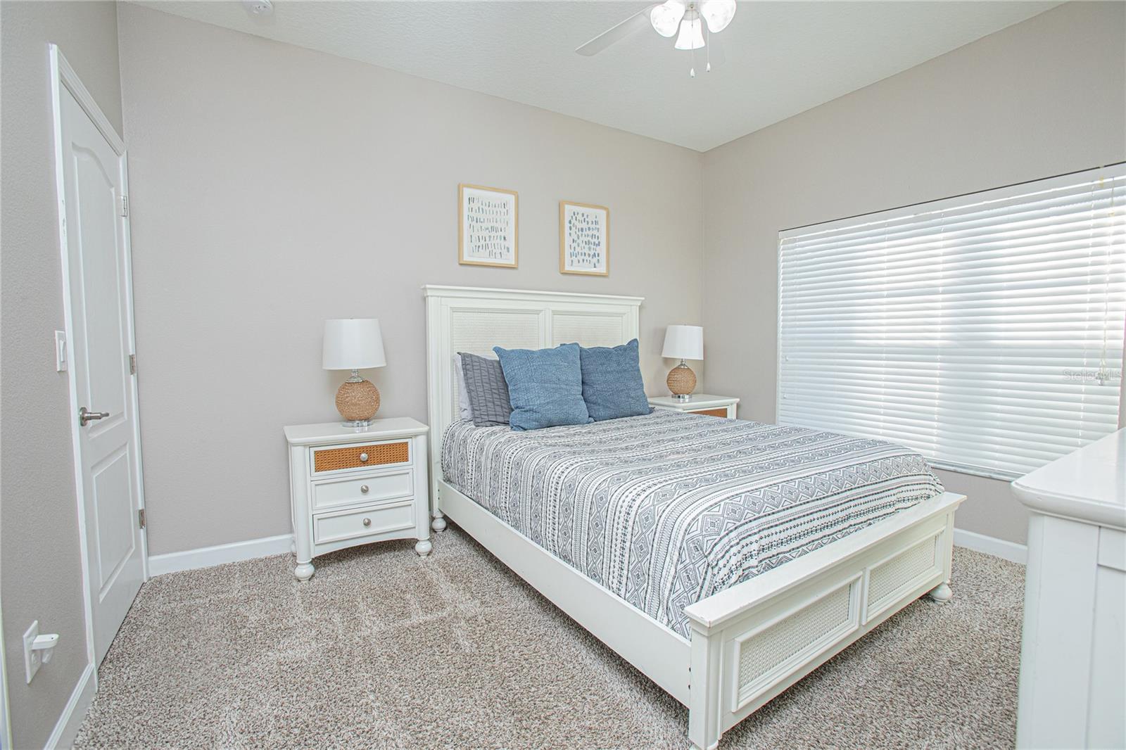 Image 26 of 39 For 8957 California Palm Road