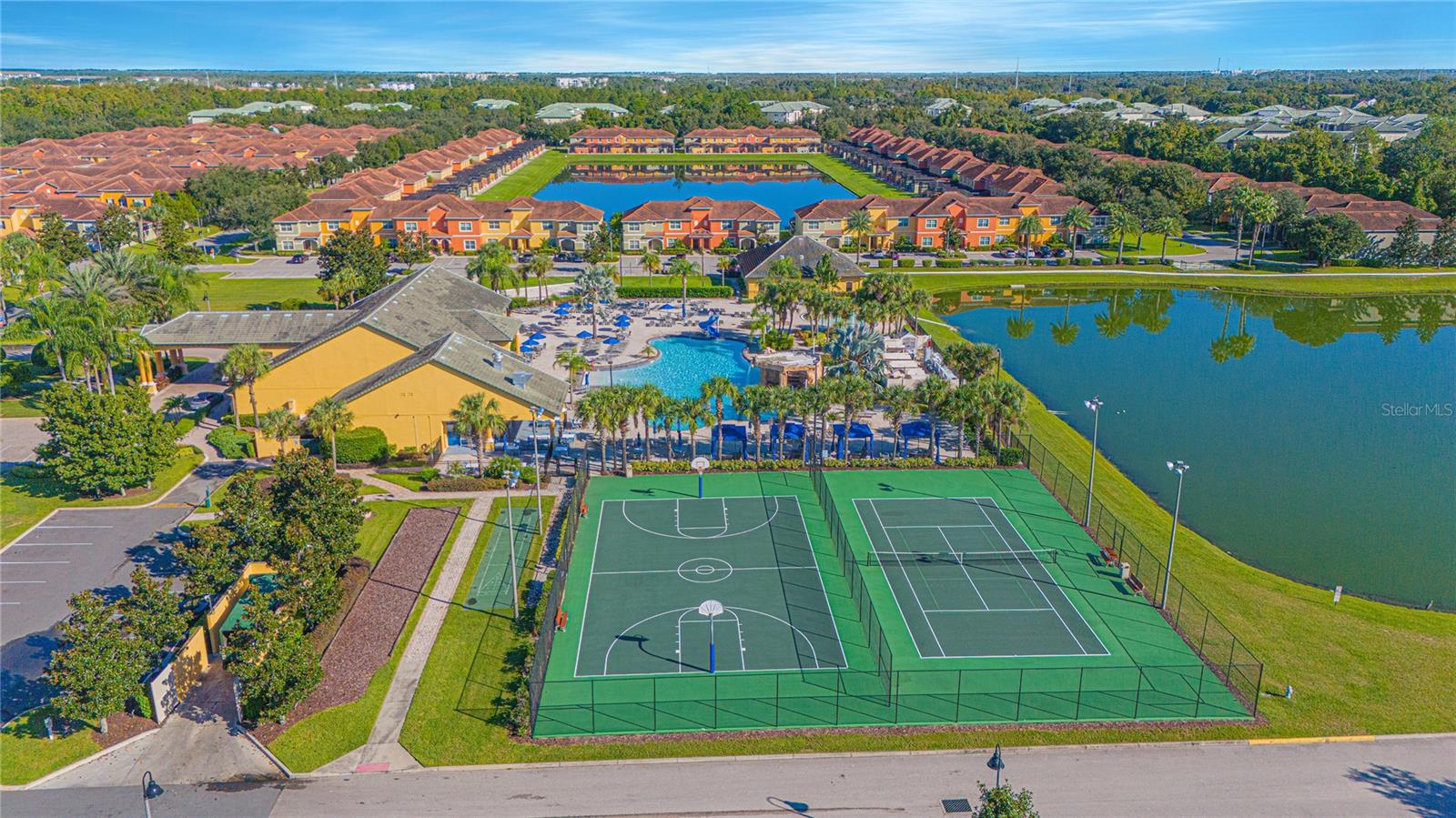 Image 38 of 39 For 8957 California Palm Road