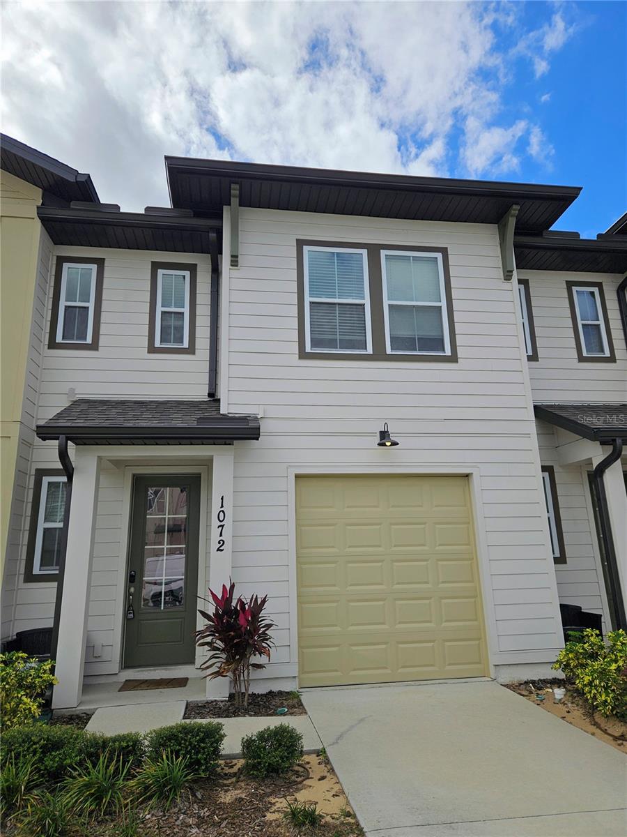 Image 2 of 68 For 1072 Plantation Lane